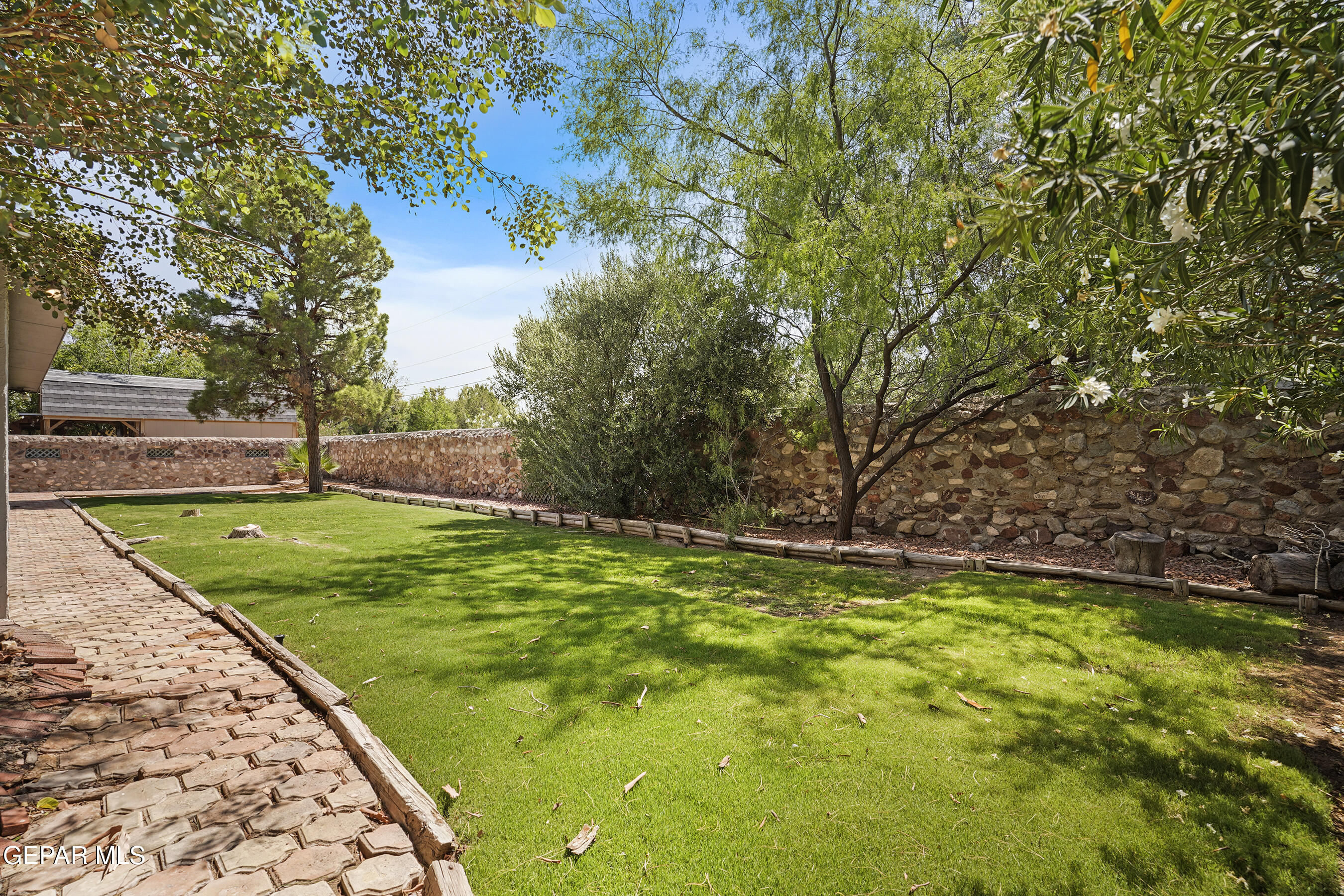 360 RIO ESTANCIA Drive