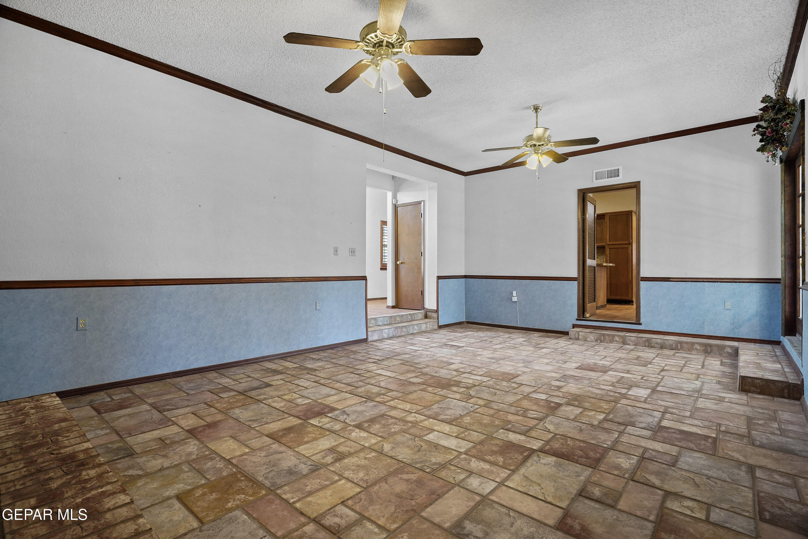 360 RIO ESTANCIA Drive