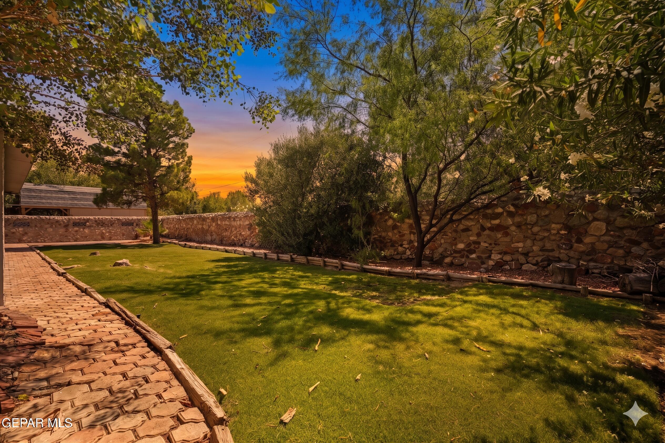 360 RIO ESTANCIA Drive