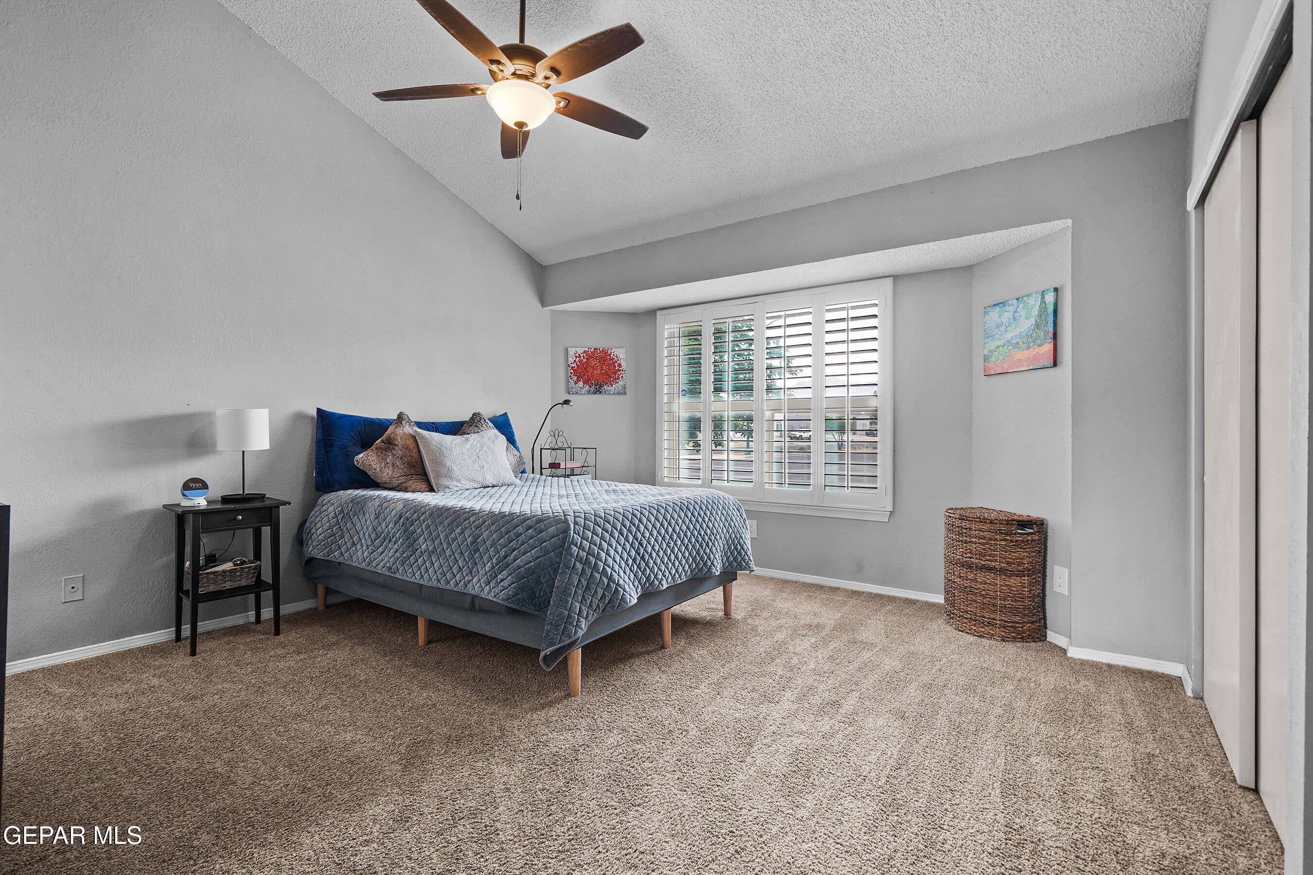 10900 ERNIE BANKS Drive