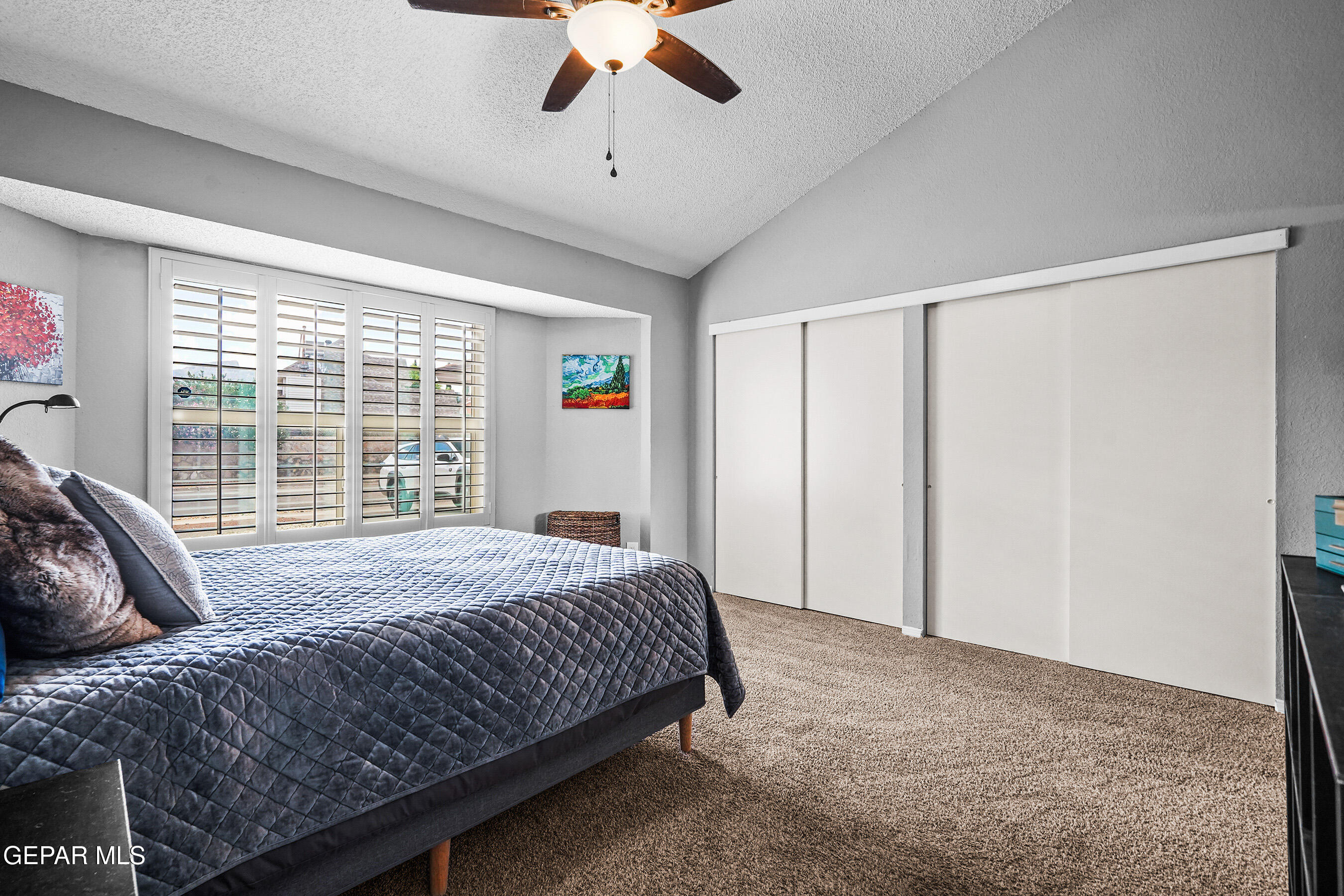 10900 ERNIE BANKS Drive