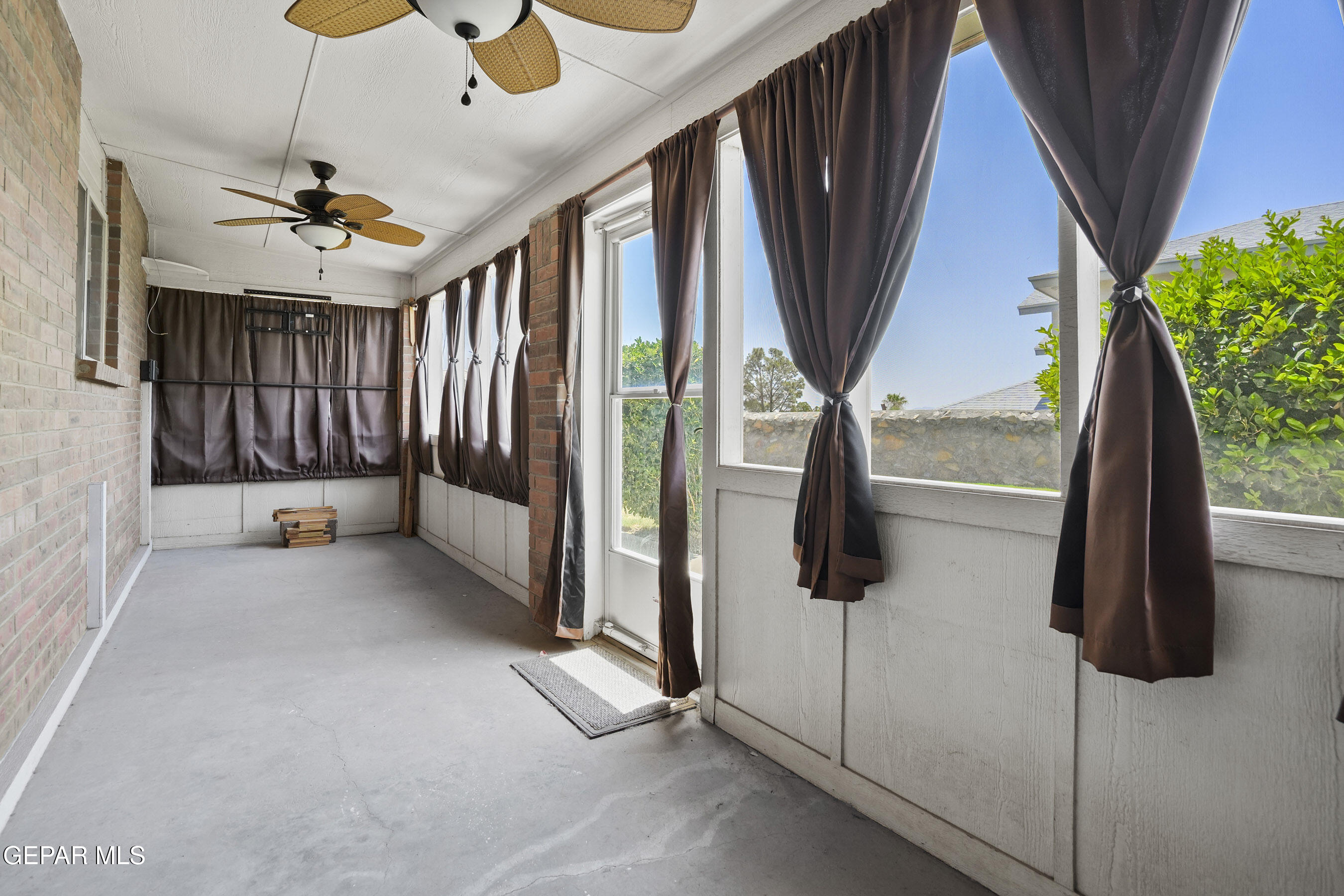 4230 LOMA ROSADA Drive
