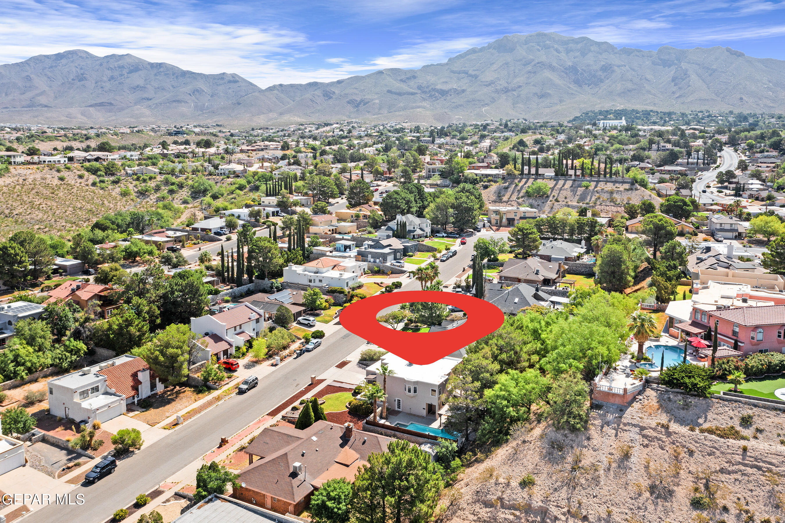 845 CRESTA ALTA Drive