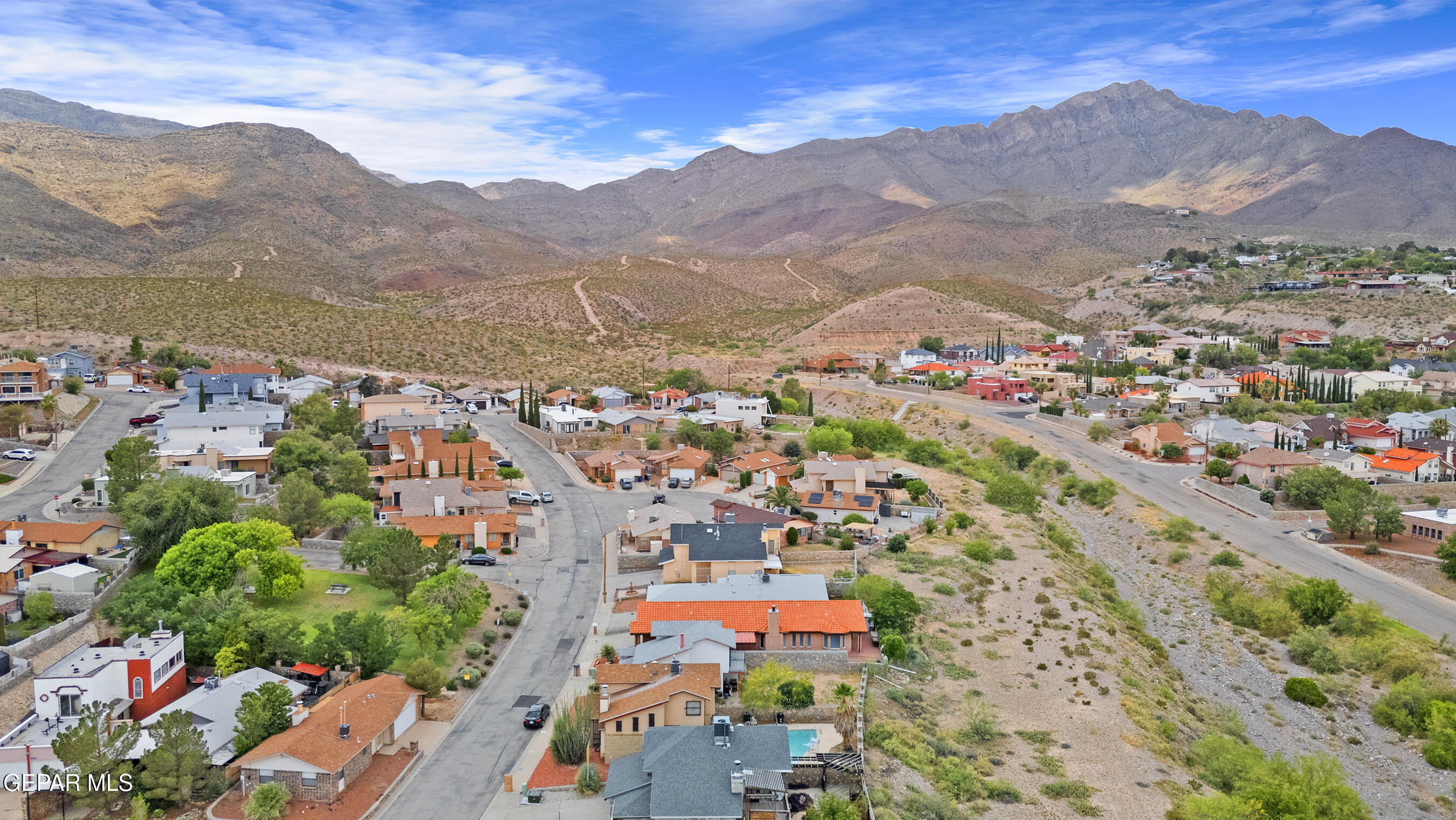 3245 MOUNTAIN RIDGE Drive