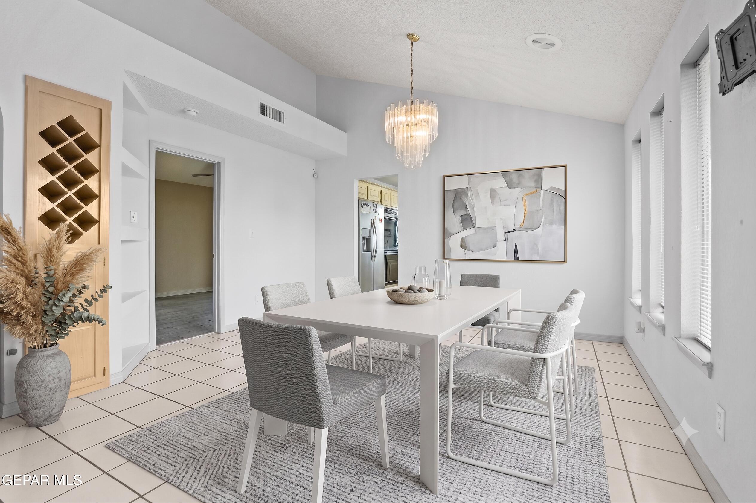 3245 MOUNTAIN RIDGE Drive