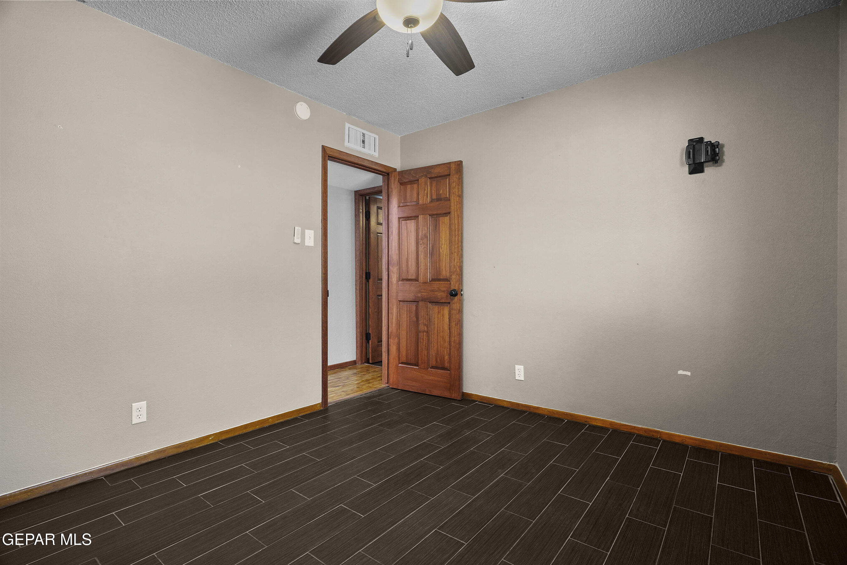 4279 BOY SCOUT Lane