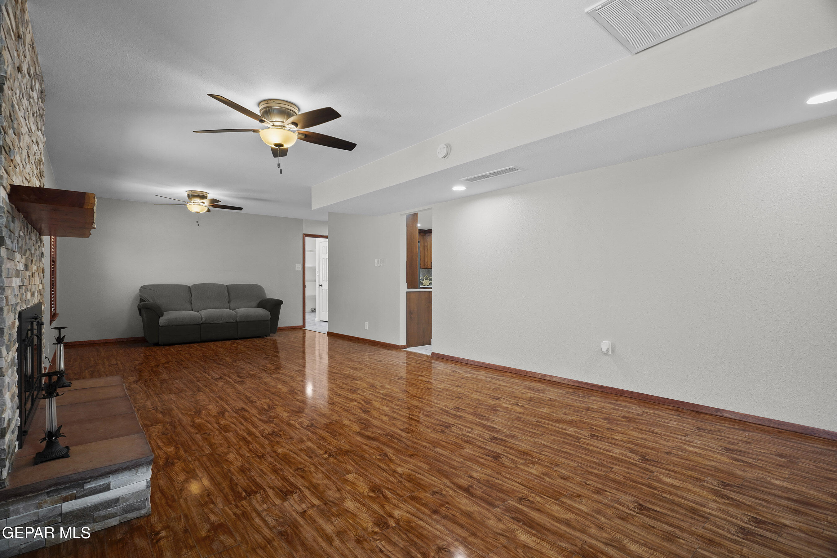 4279 BOY SCOUT Lane
