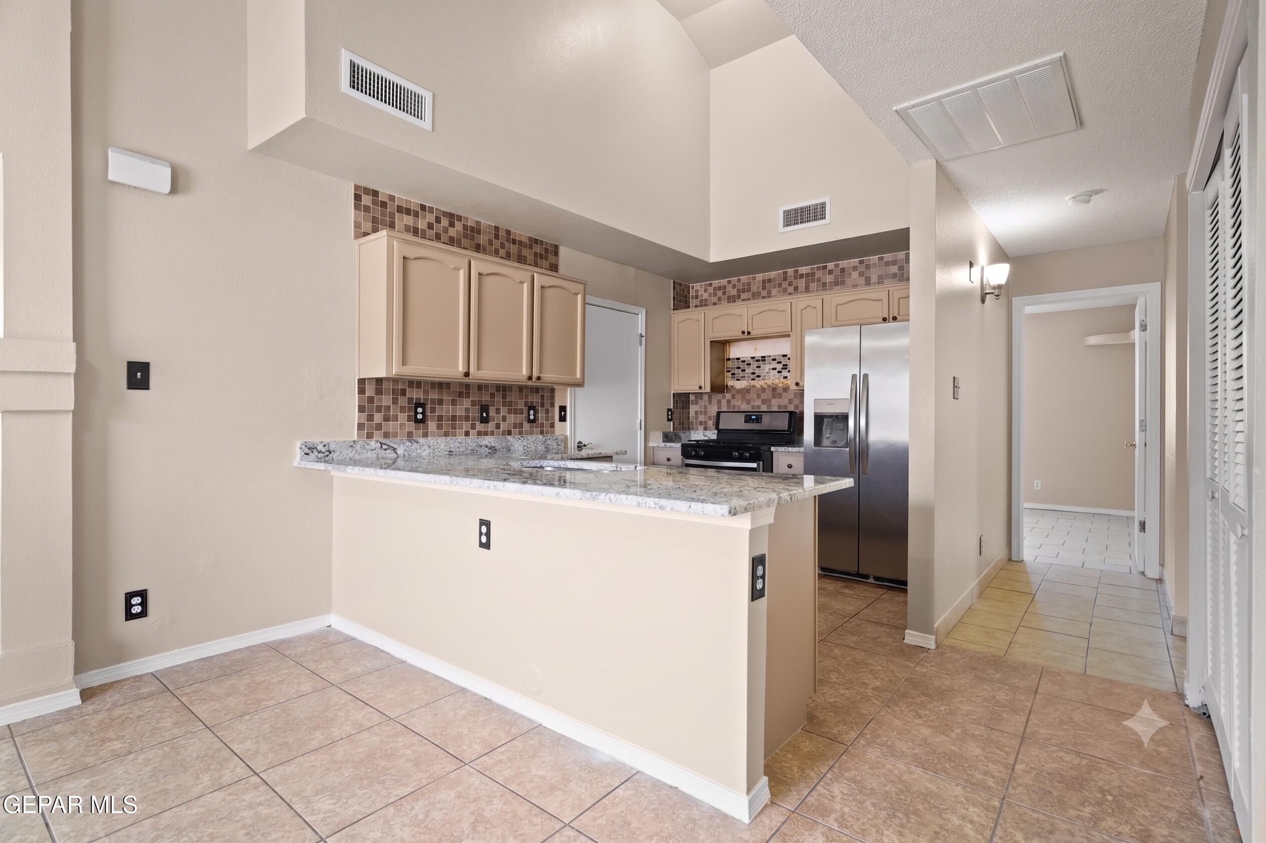 513 Cactus Crossing Drive