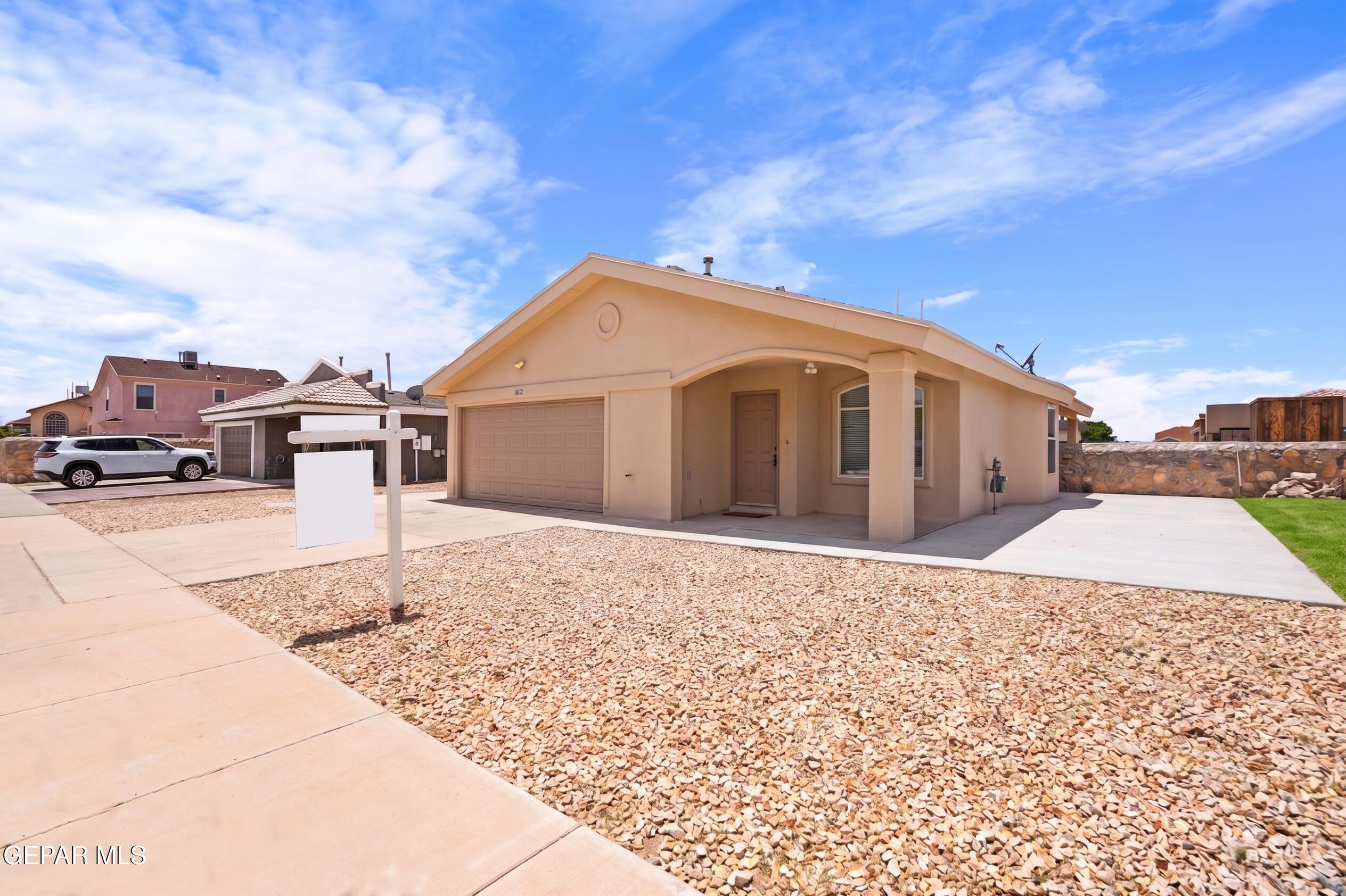 513 Cactus Crossing Drive