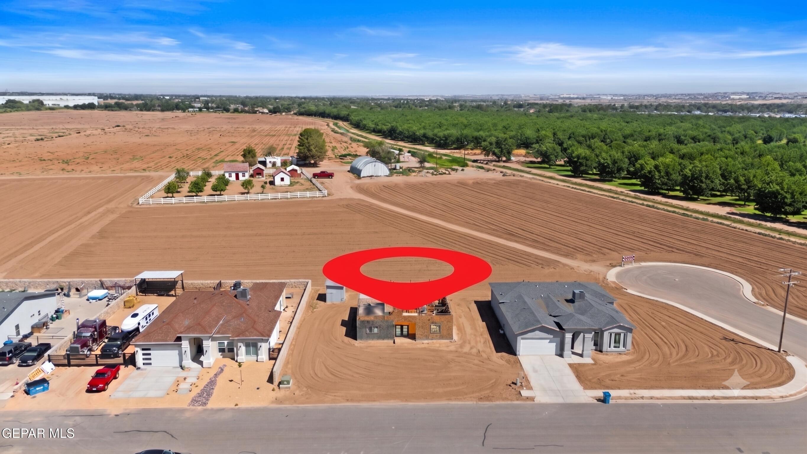 451 PERLA BONITA Road