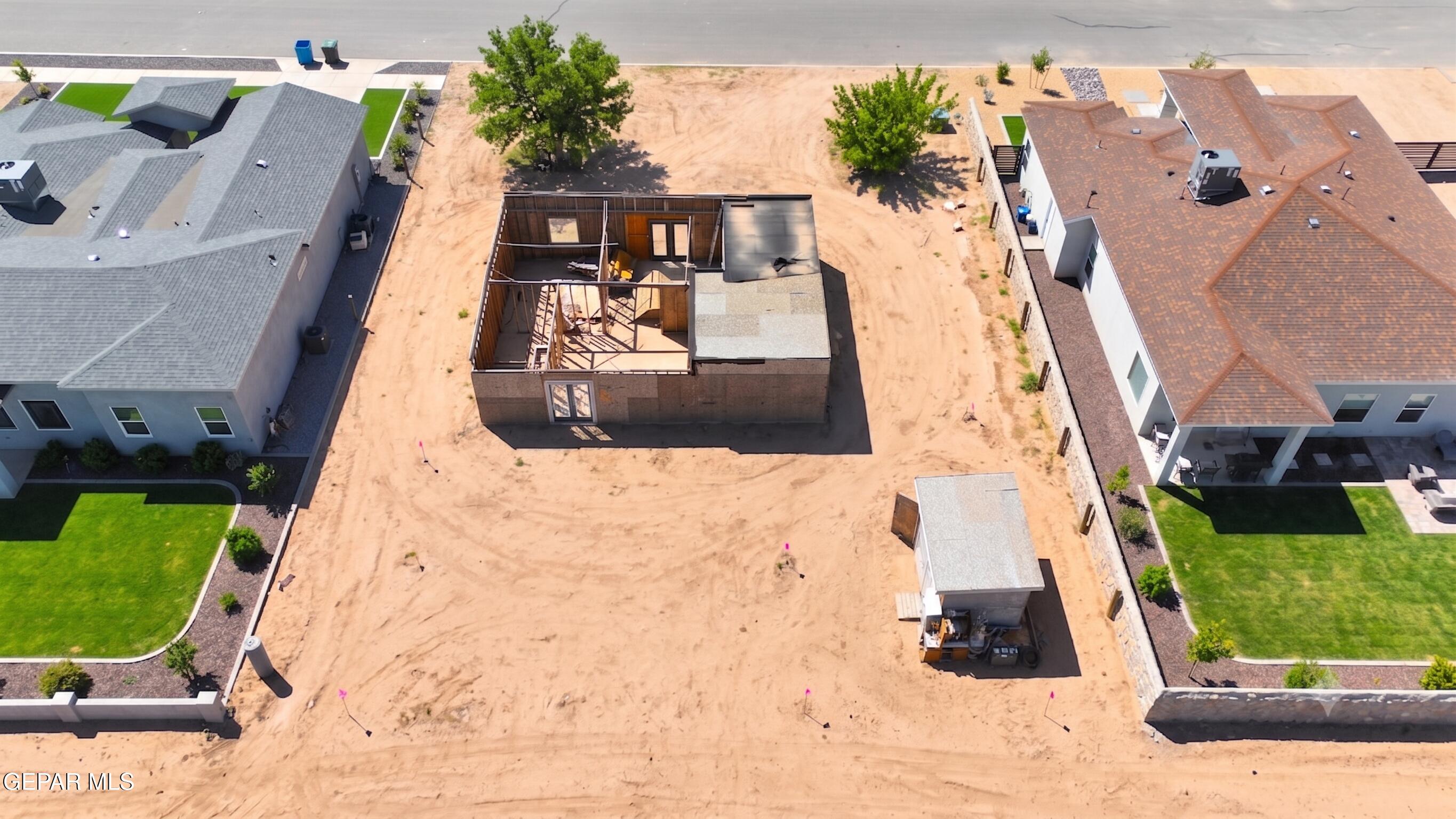 451 PERLA BONITA Road