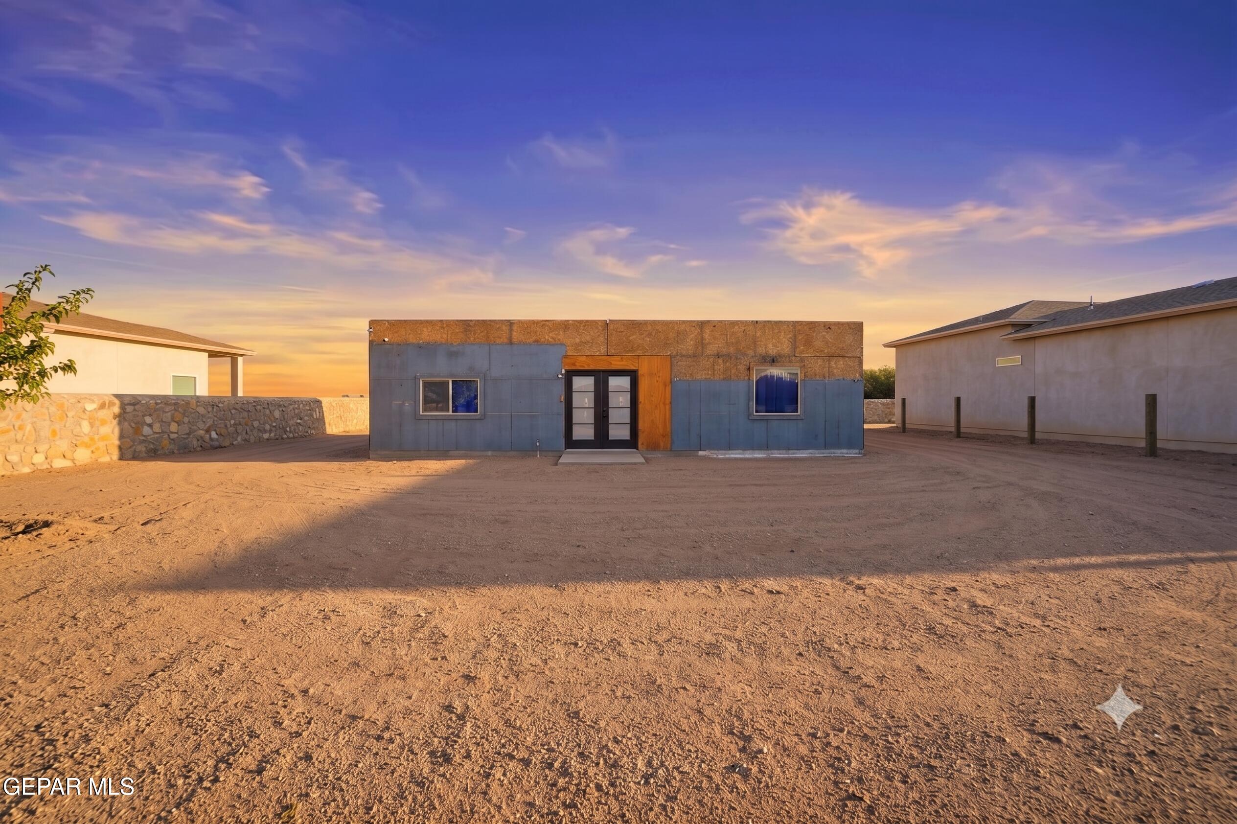 451 PERLA BONITA Road