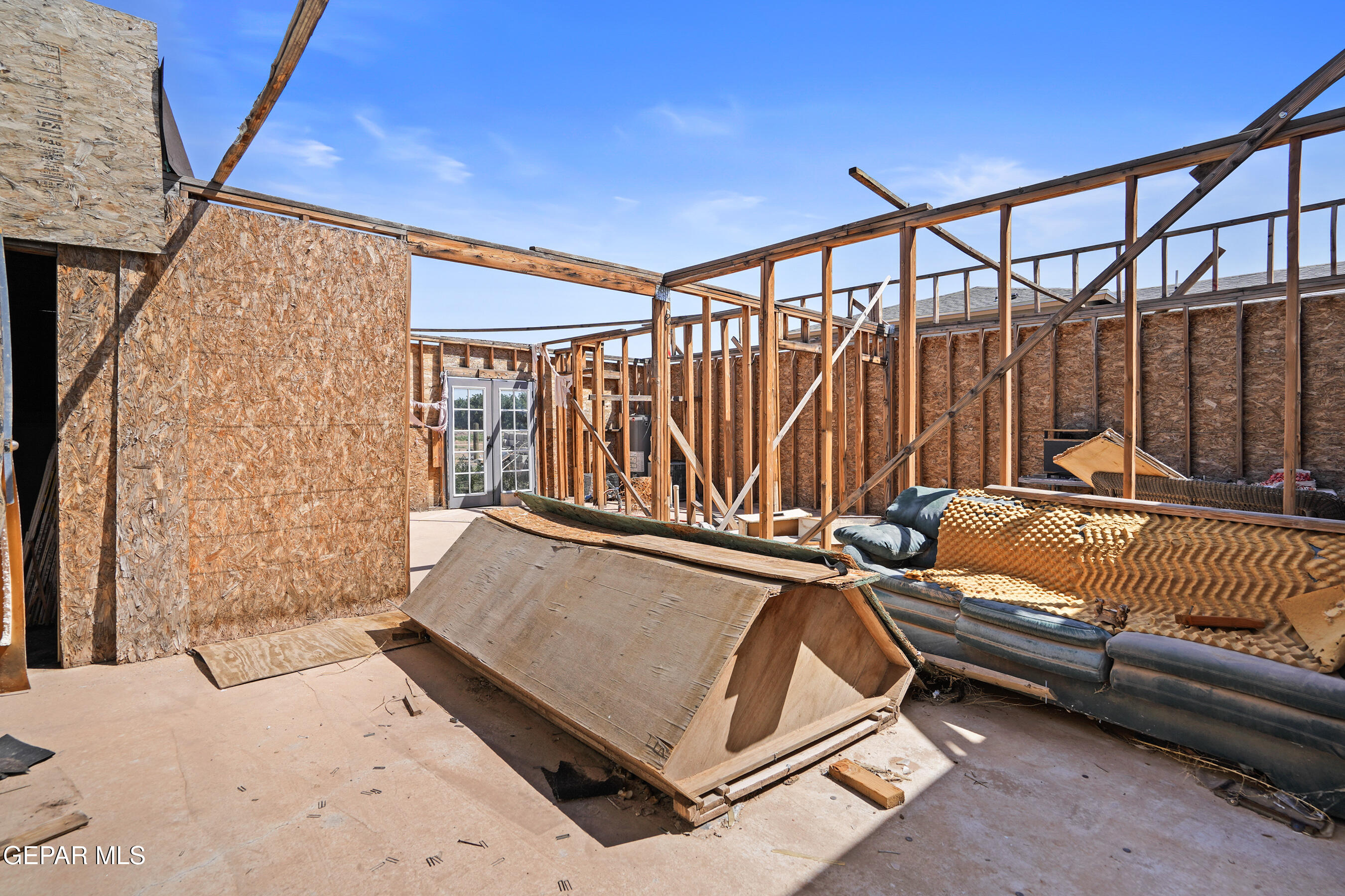 451 PERLA BONITA Road