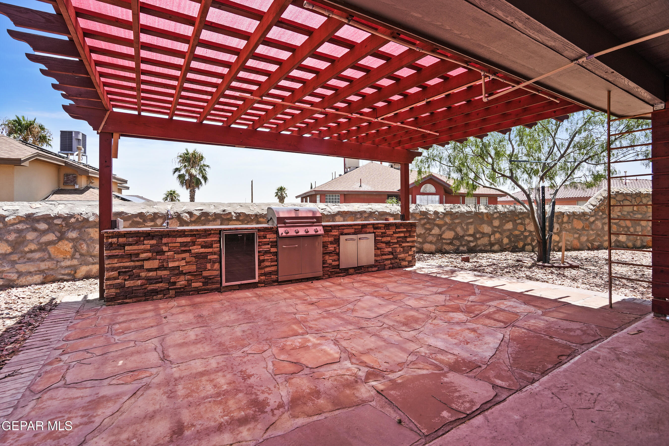4333 LOMA TAURINA Drive