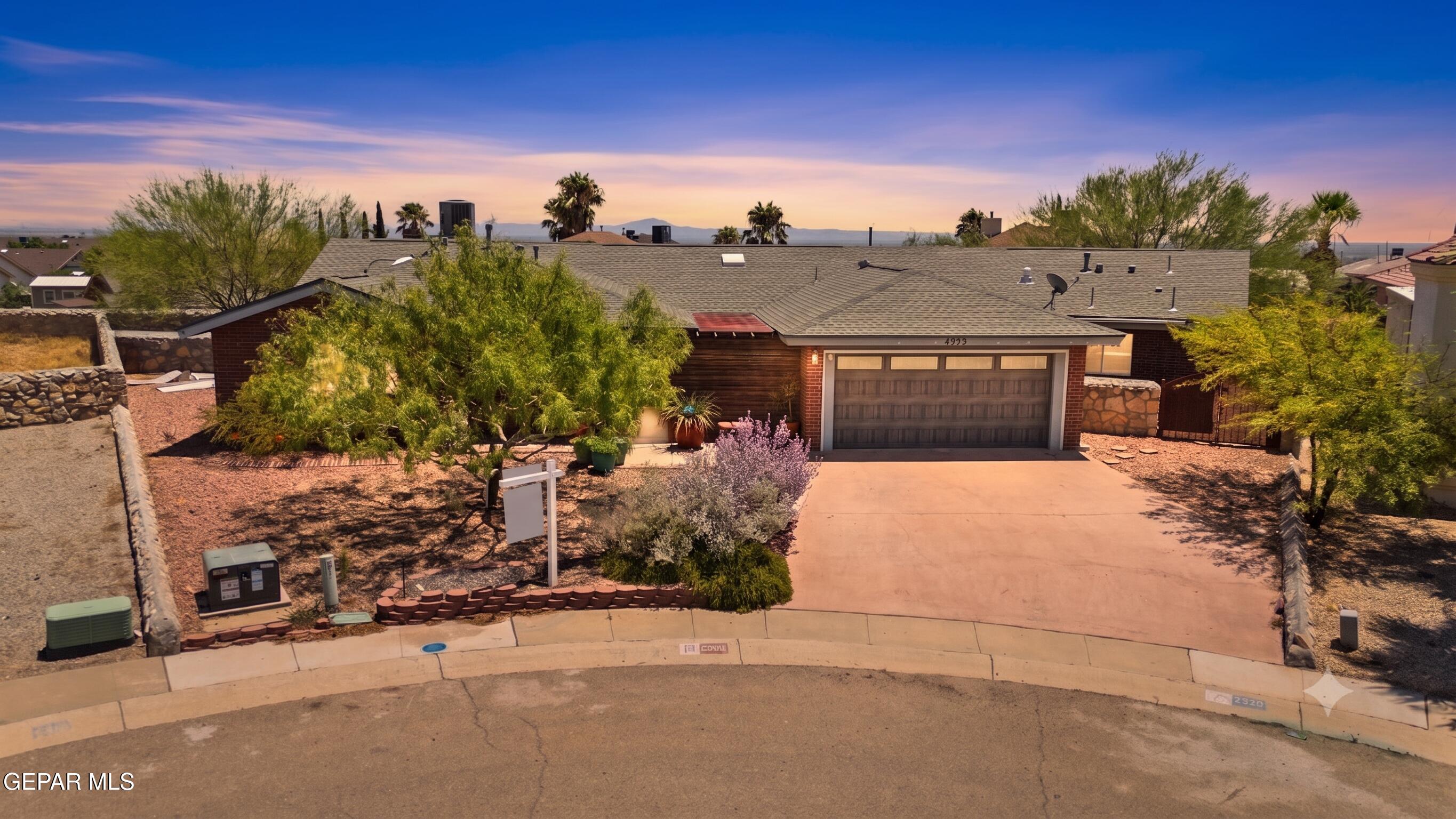 4333 LOMA TAURINA Drive