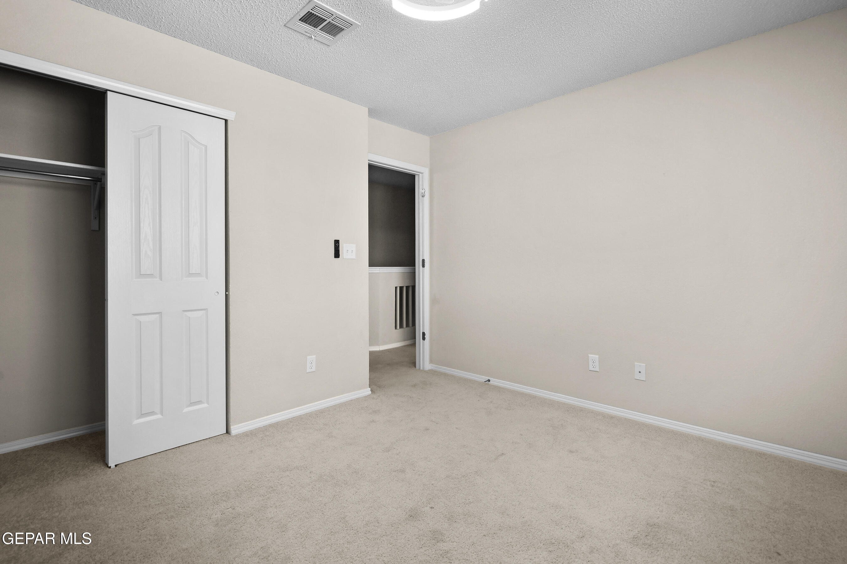 2909 PINO BLANCO Place