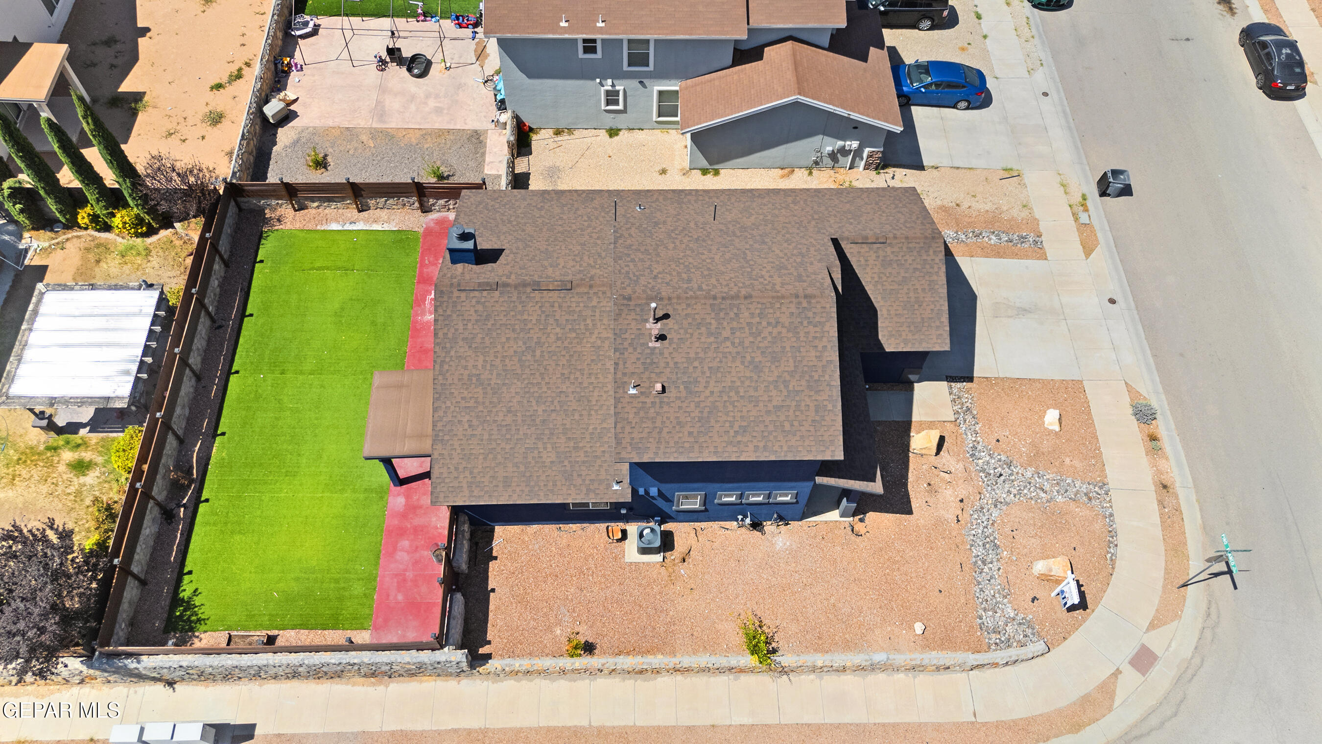 2909 PINO BLANCO Place