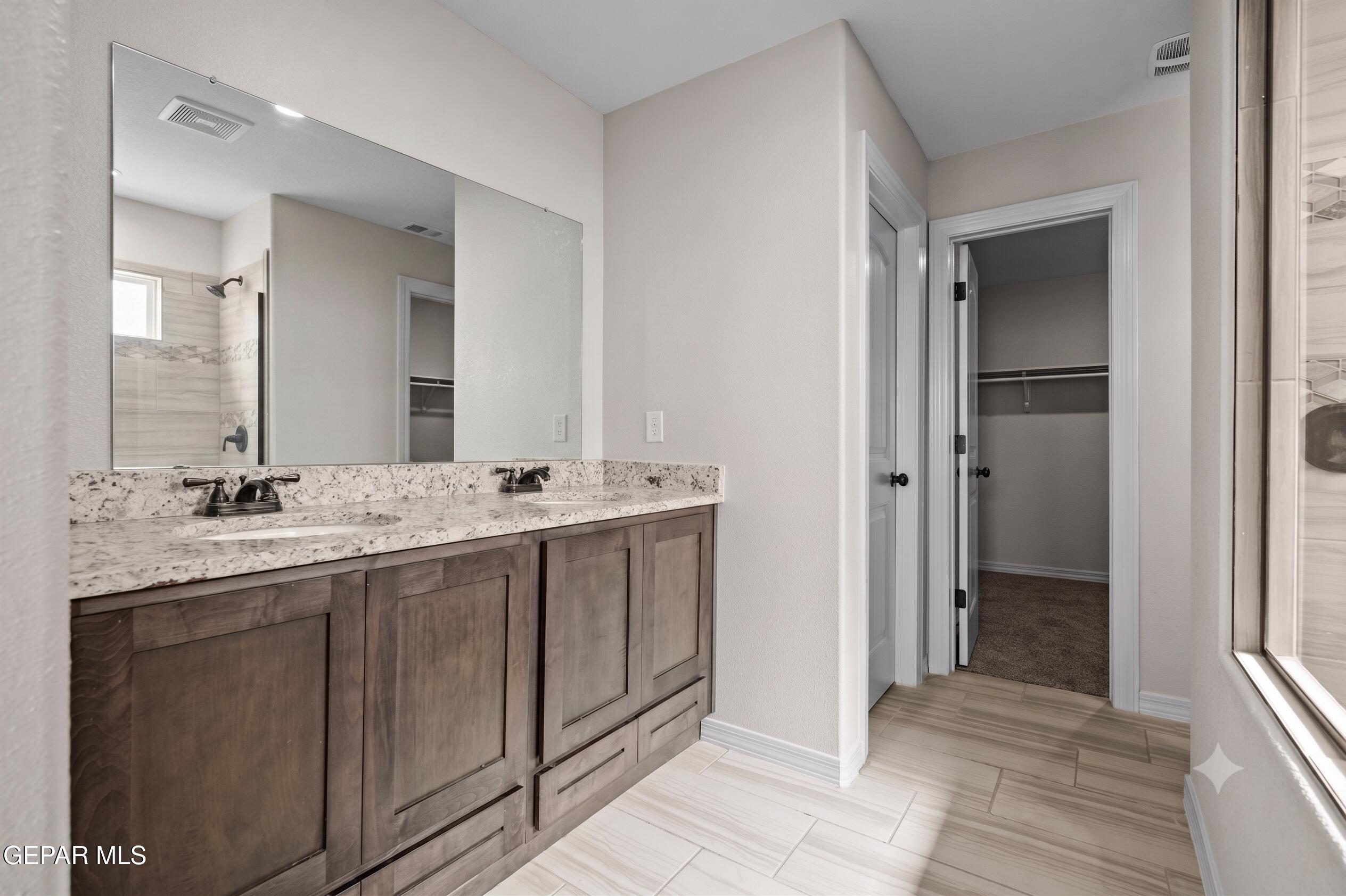 10612 Hidden Arch Place
