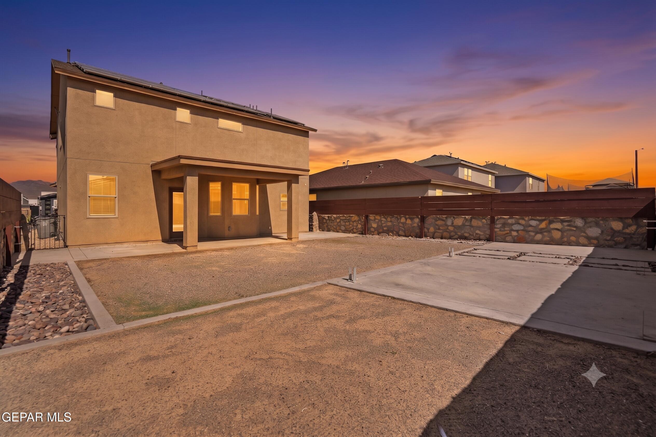 10612 Hidden Arch Place