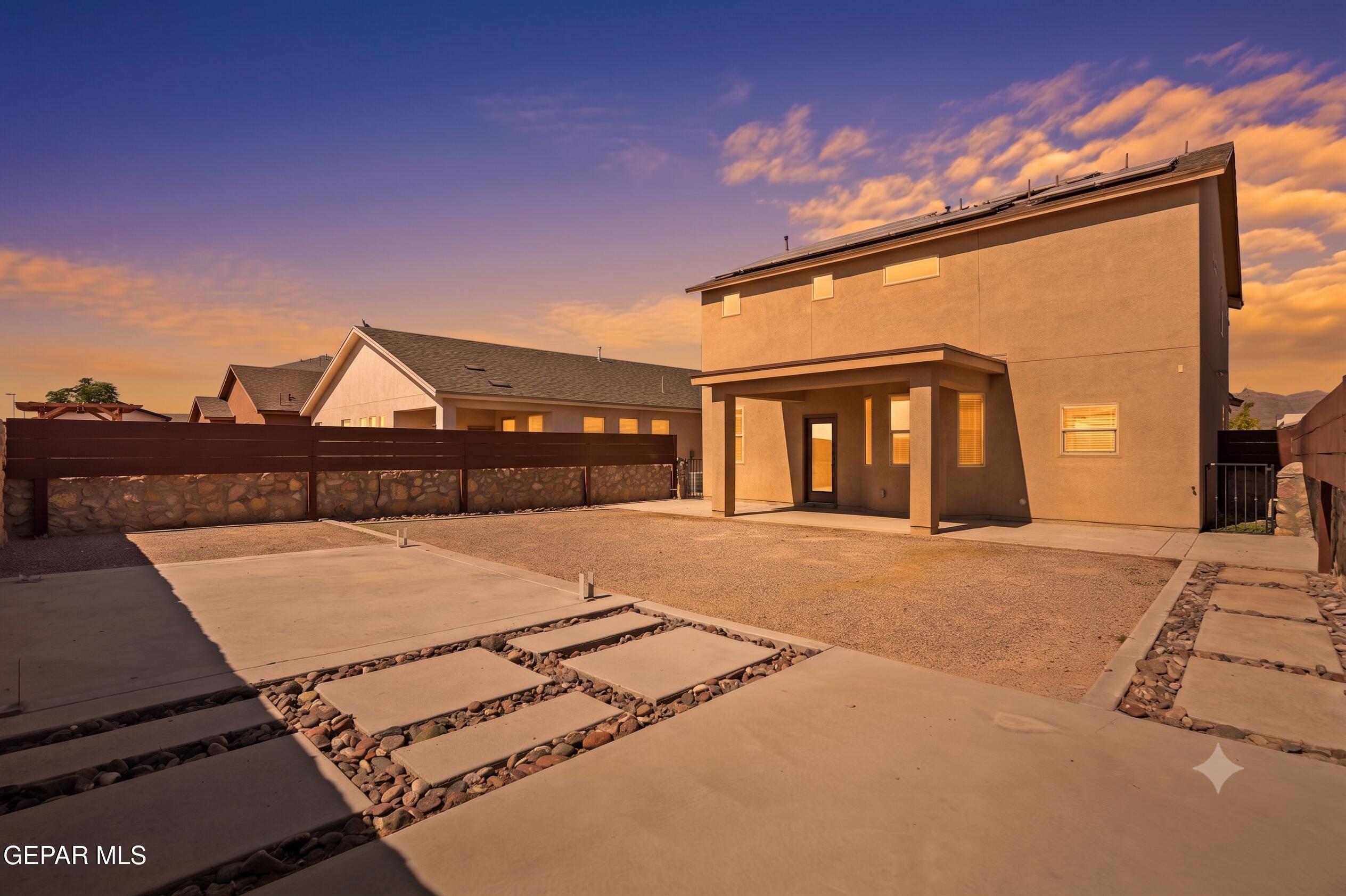 10612 Hidden Arch Place