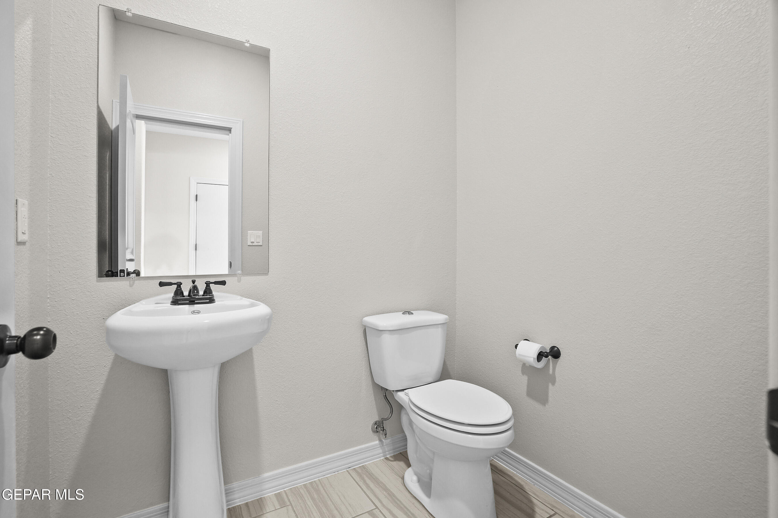 10612 Hidden Arch Place