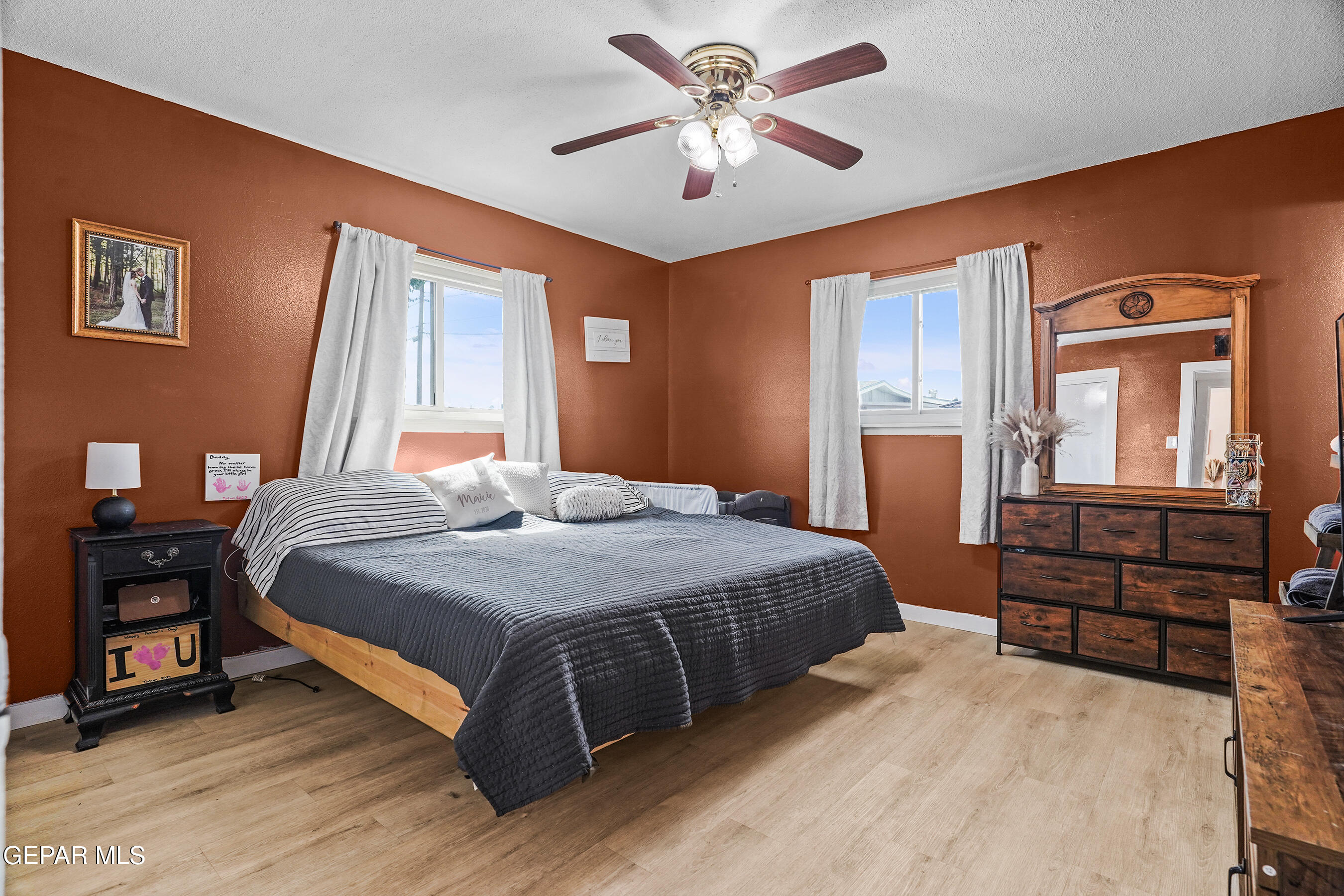 5804 TAUTOGA Drive