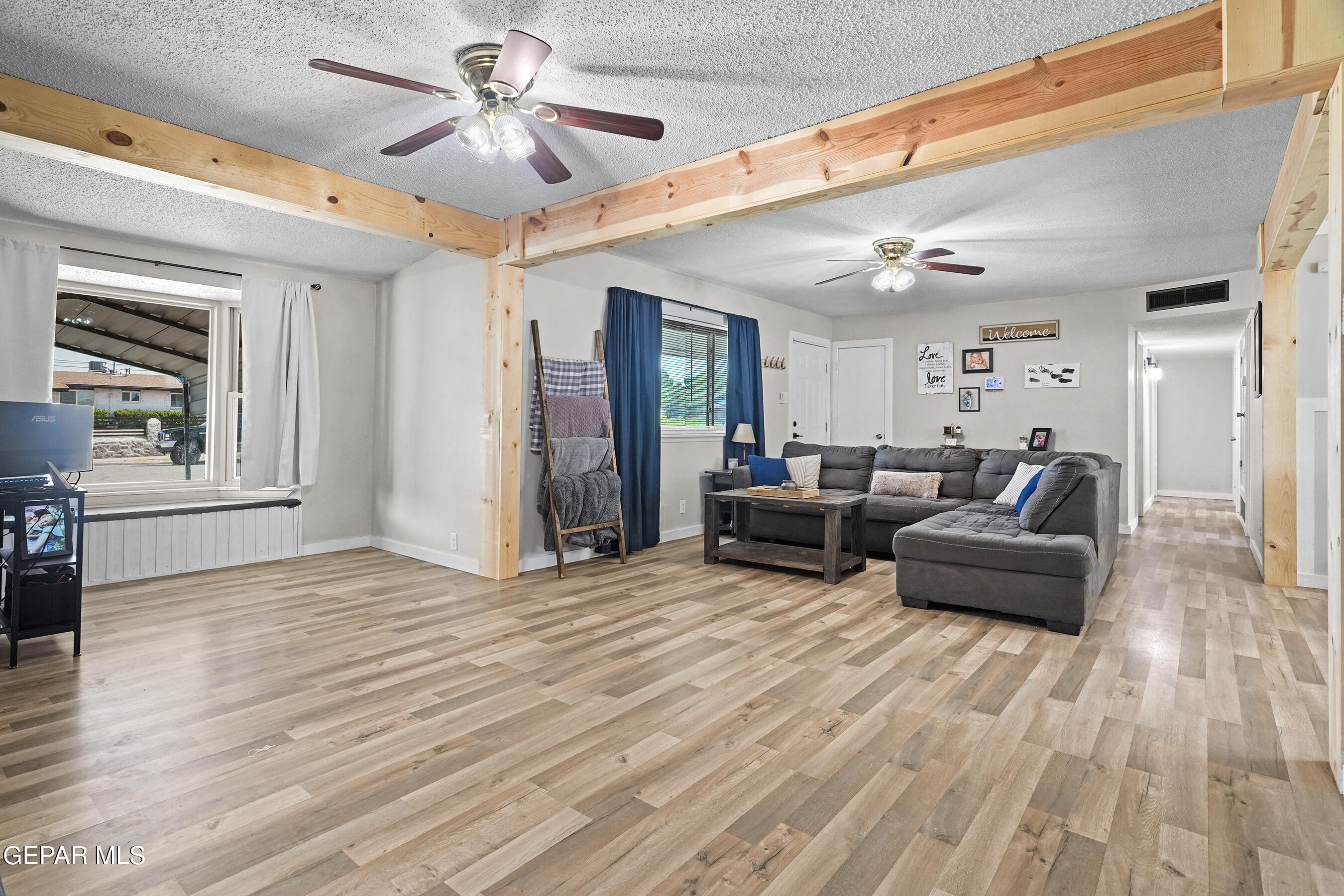5804 TAUTOGA Drive