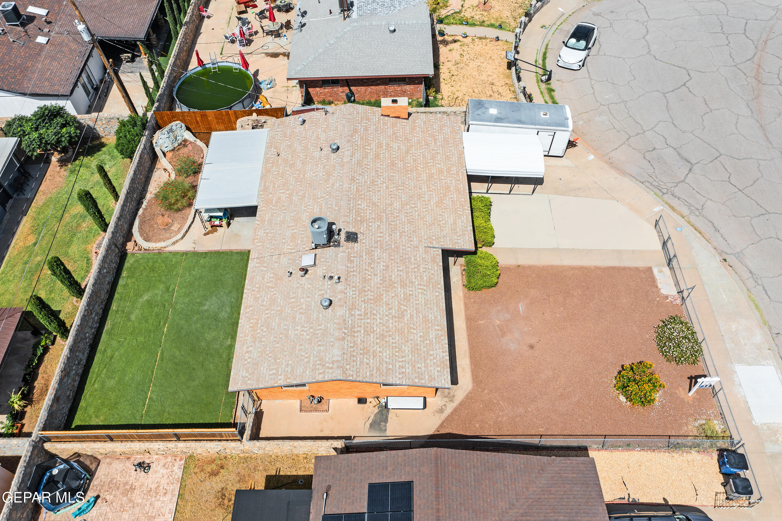 5804 TAUTOGA Drive