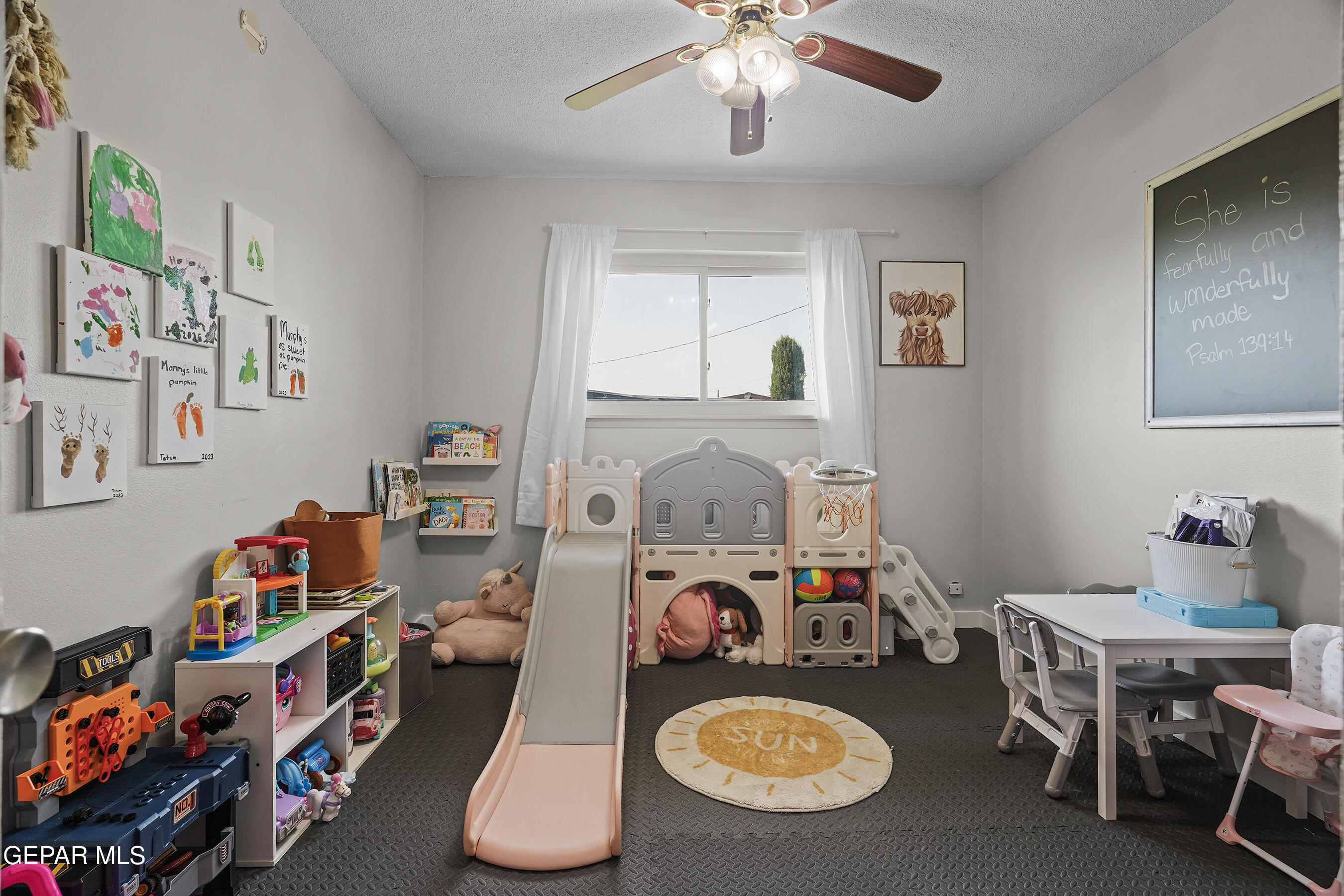 5804 TAUTOGA Drive
