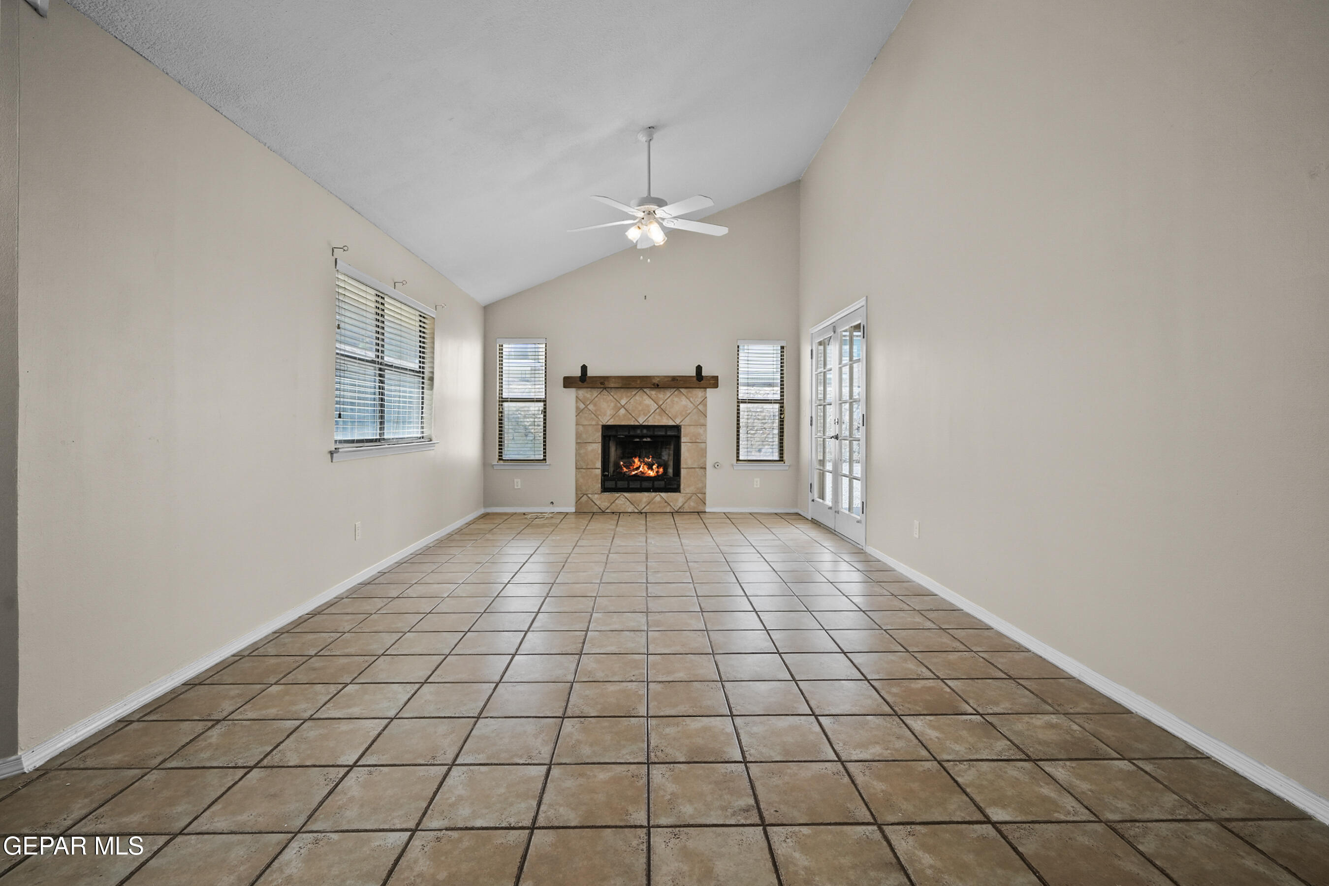 4405 LOMA HERMOSA Drive
