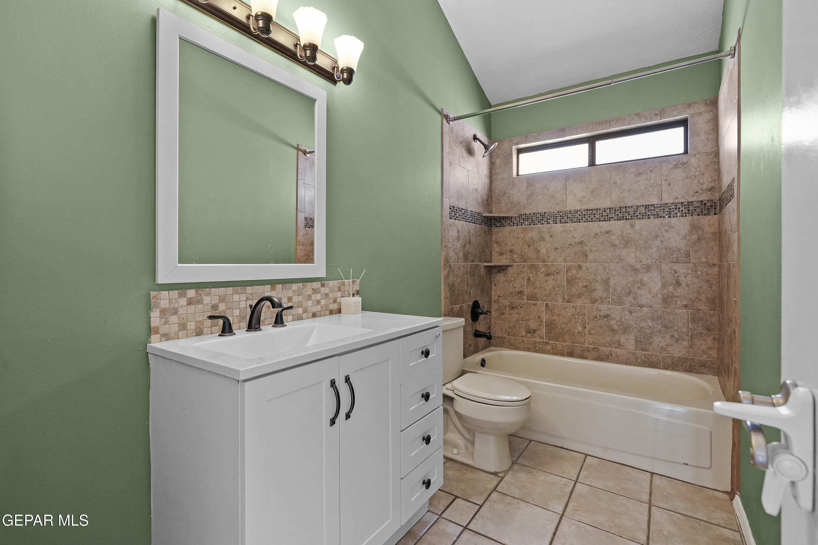 4405 LOMA HERMOSA Drive