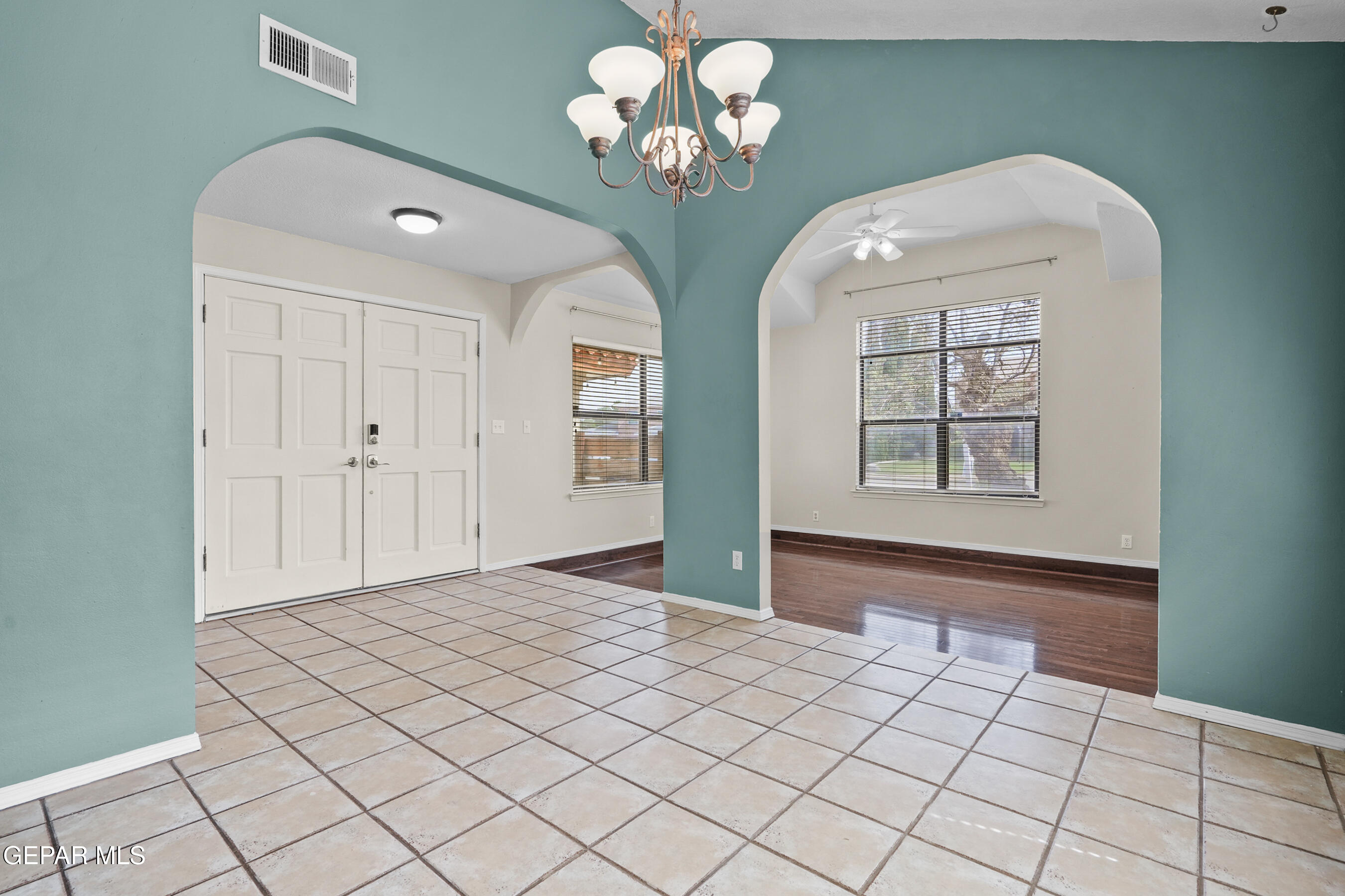 4405 LOMA HERMOSA Drive
