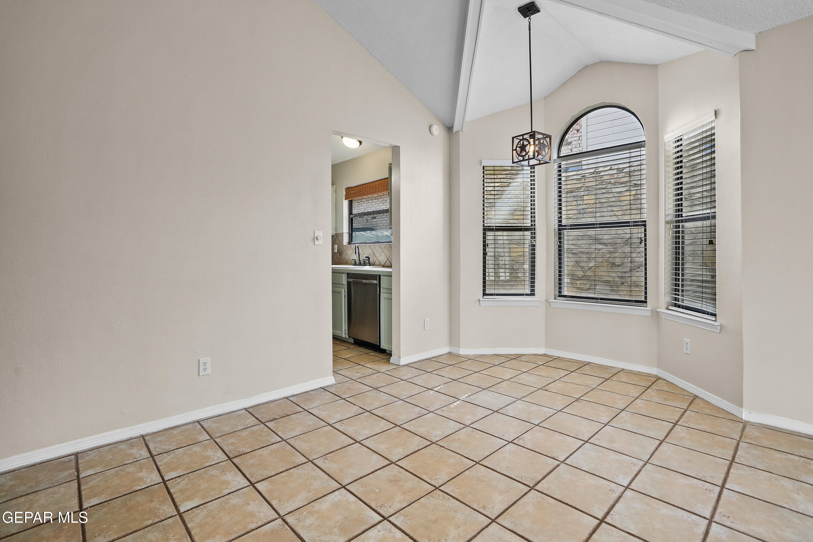 4405 LOMA HERMOSA Drive