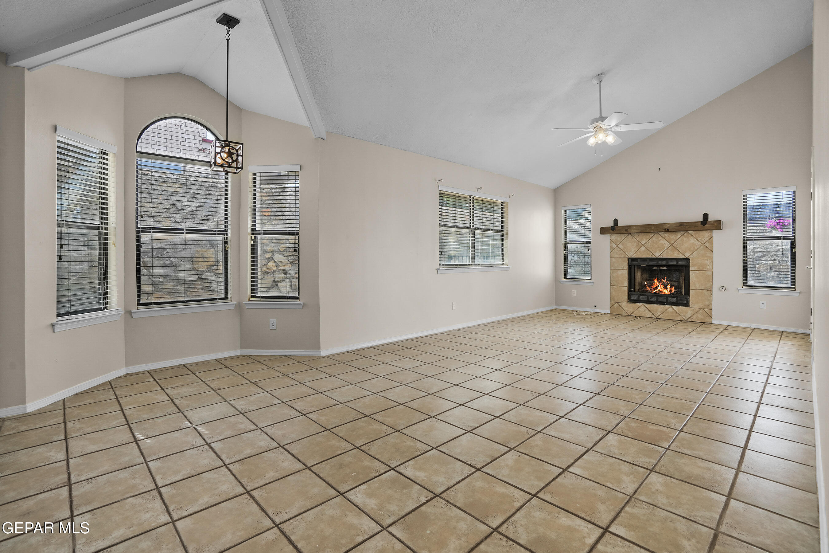 4405 LOMA HERMOSA Drive