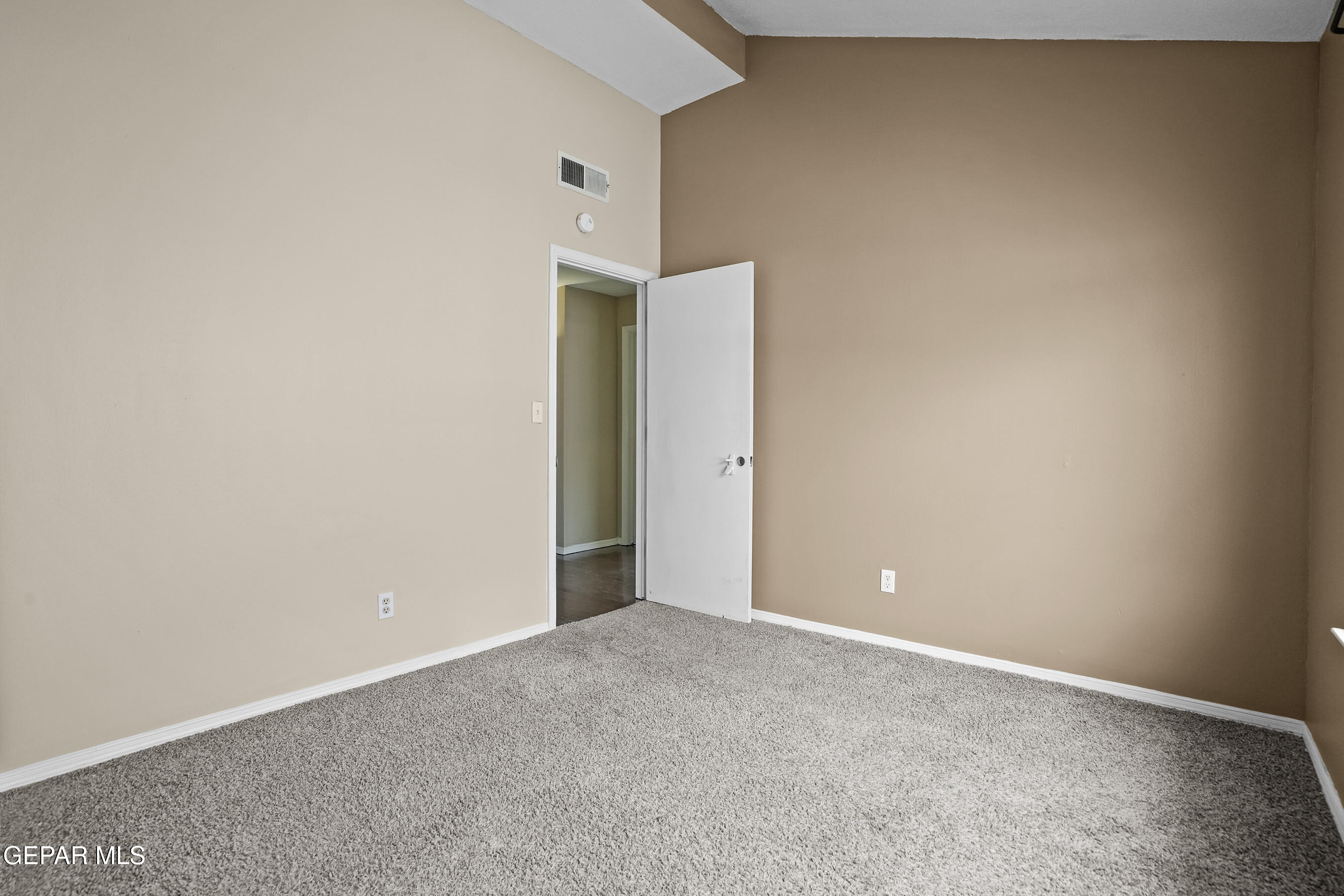 4405 LOMA HERMOSA Drive