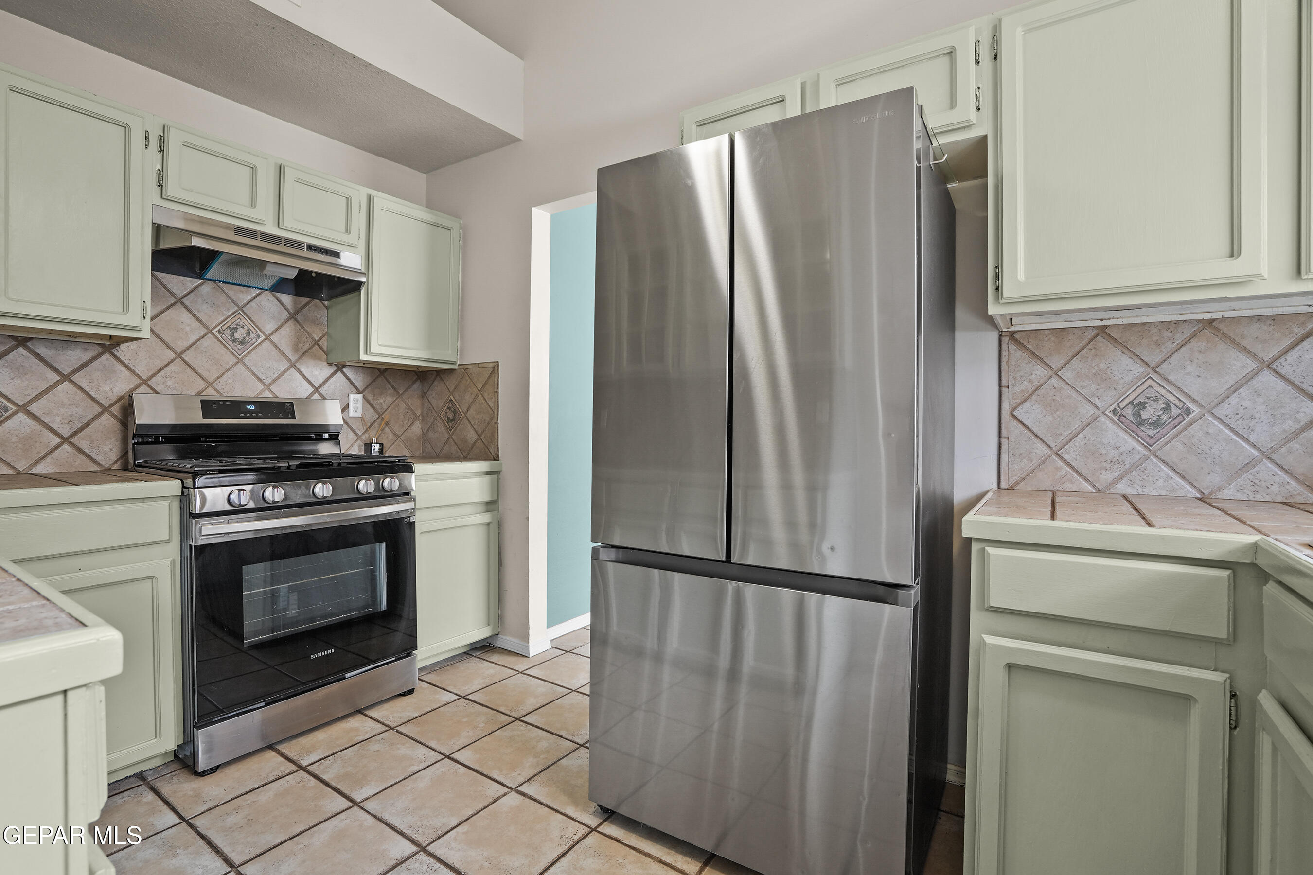 4405 LOMA HERMOSA Drive