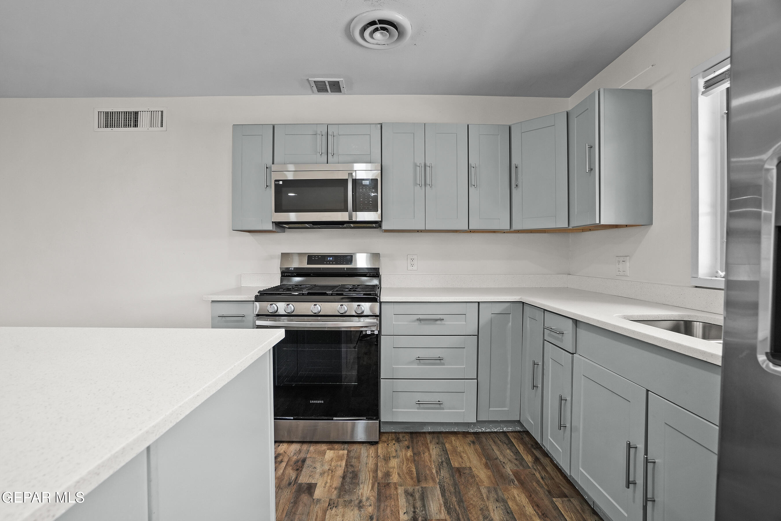 9430 Album Avenue