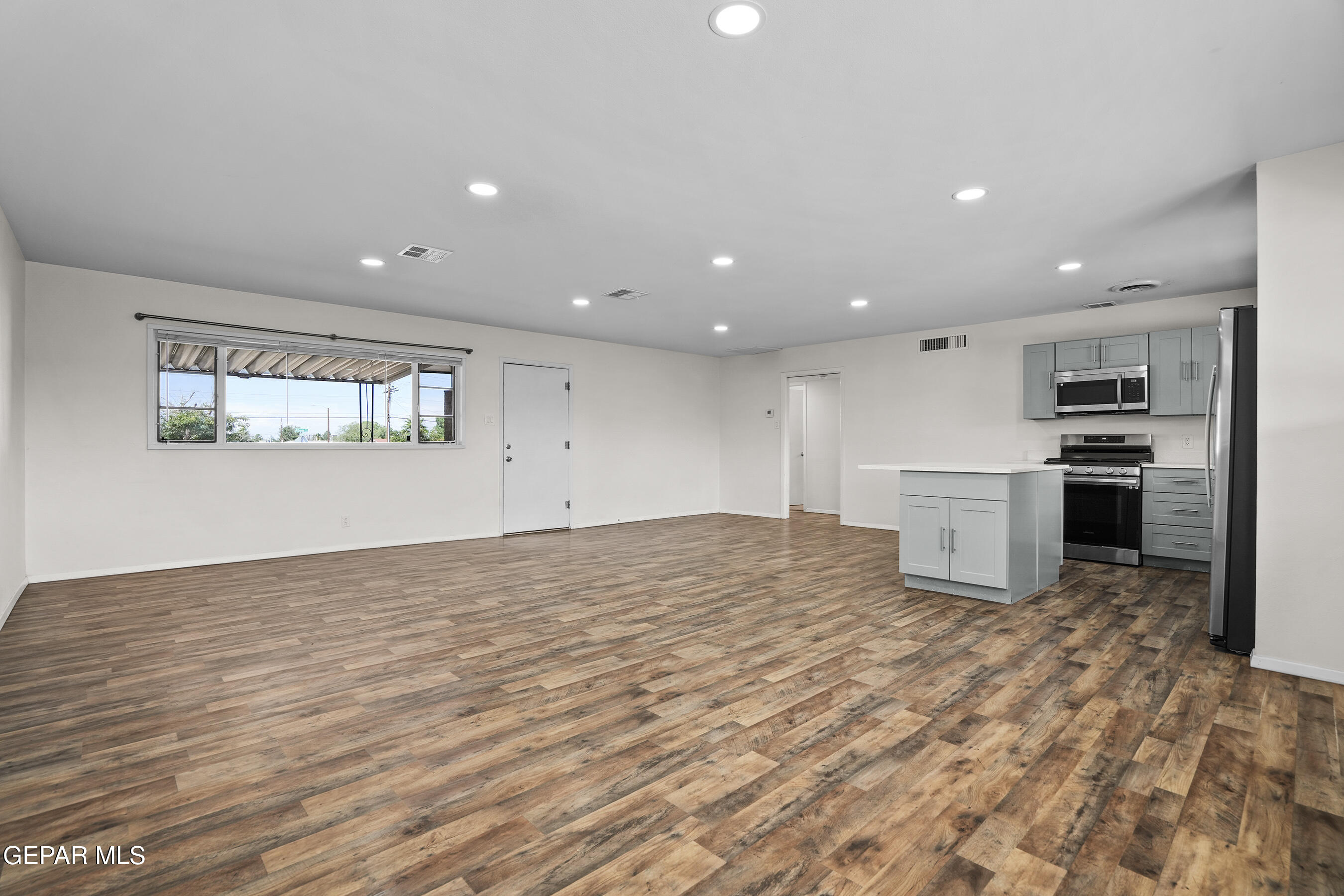 9430 Album Avenue