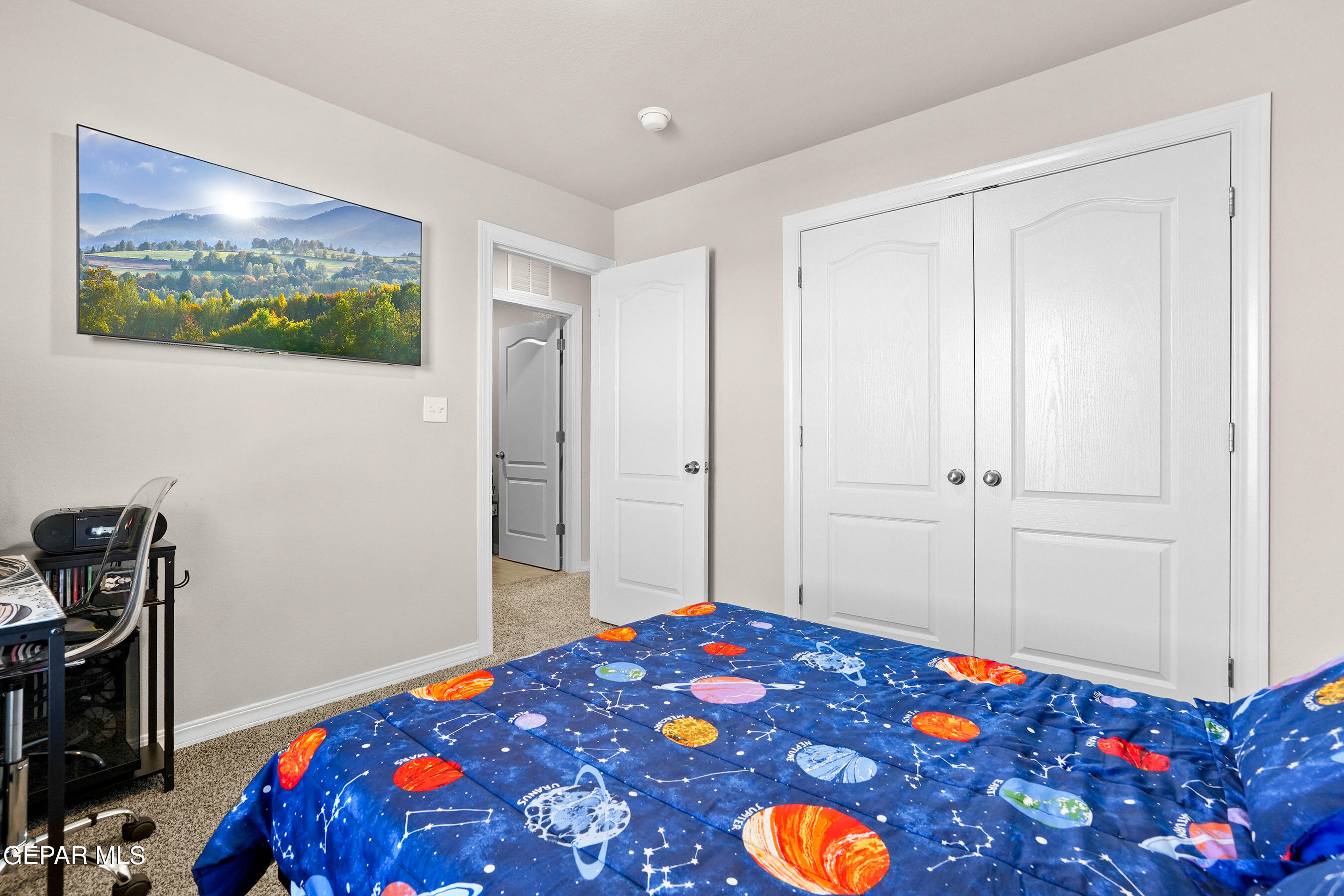 2383 ENCHANTED CROWN Lane