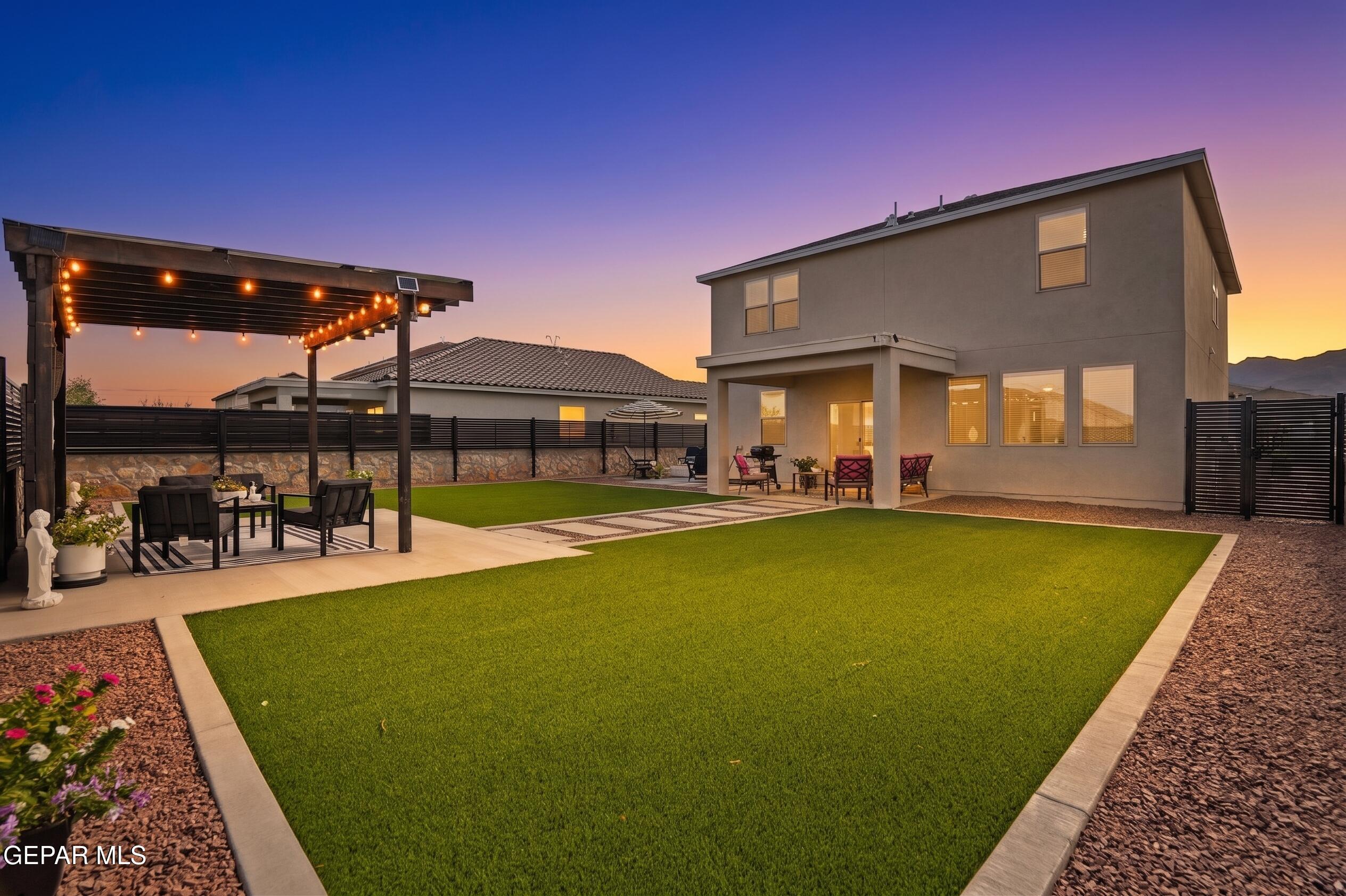 2383 ENCHANTED CROWN Lane