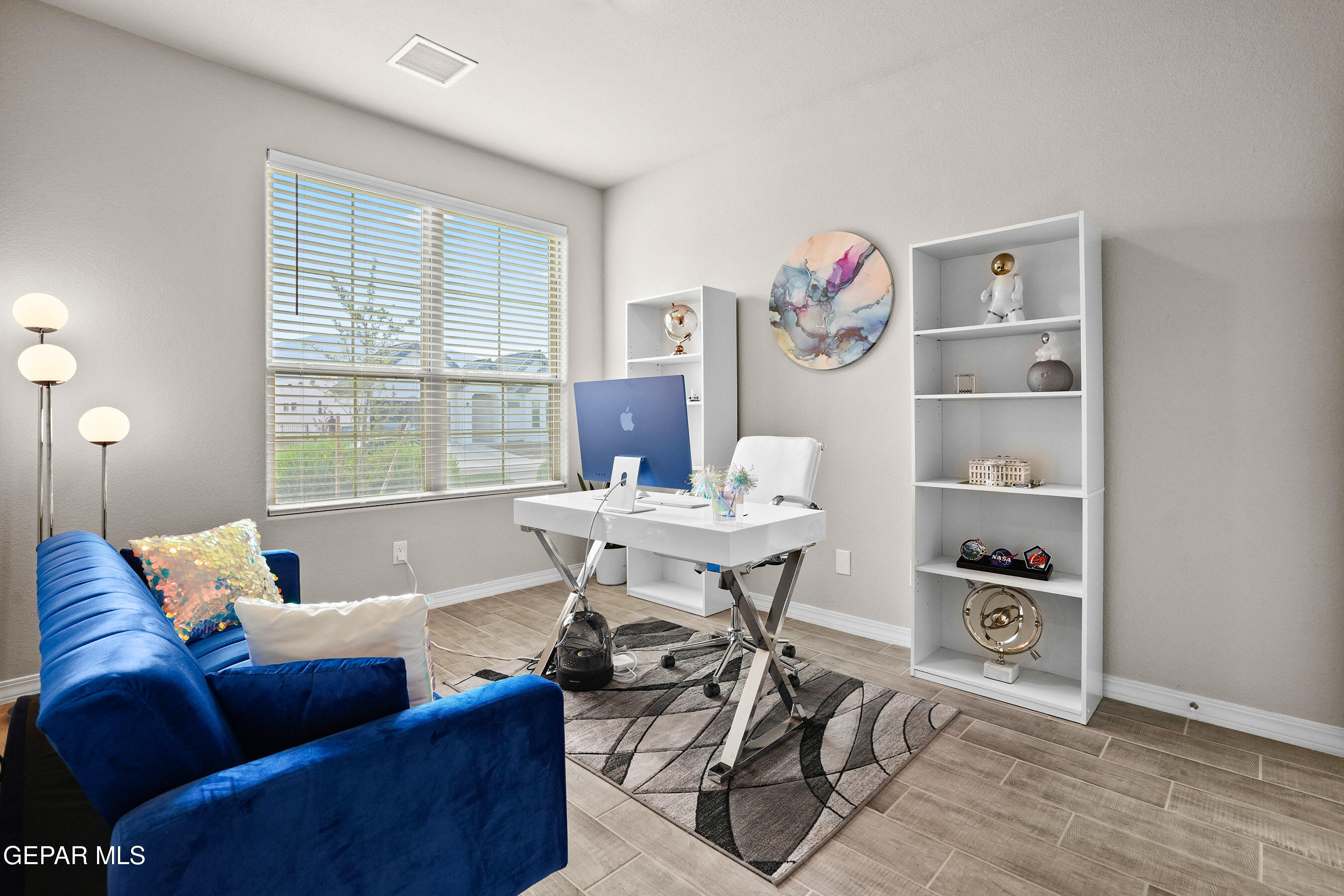 2383 ENCHANTED CROWN Lane