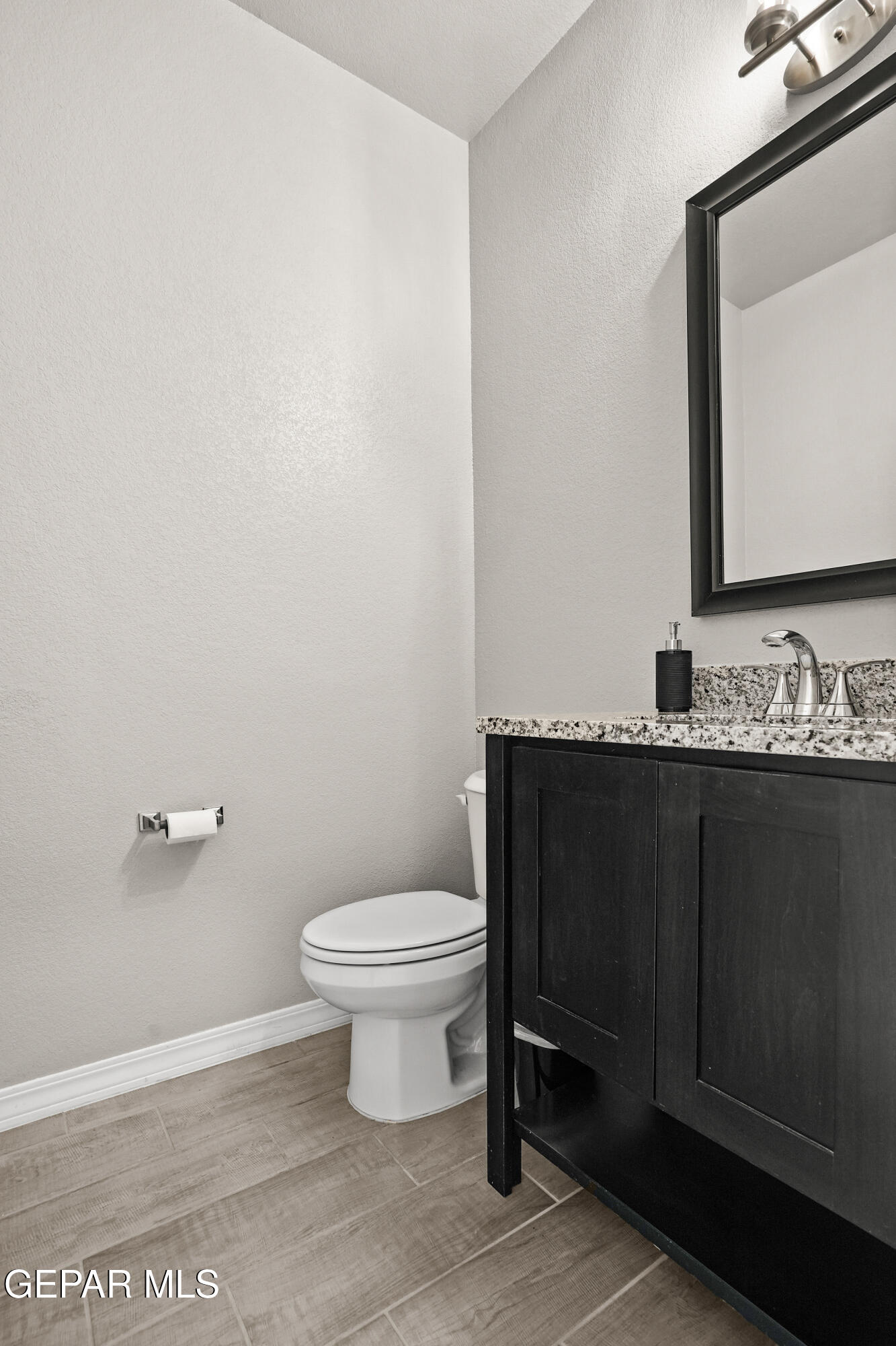 2383 ENCHANTED CROWN Lane