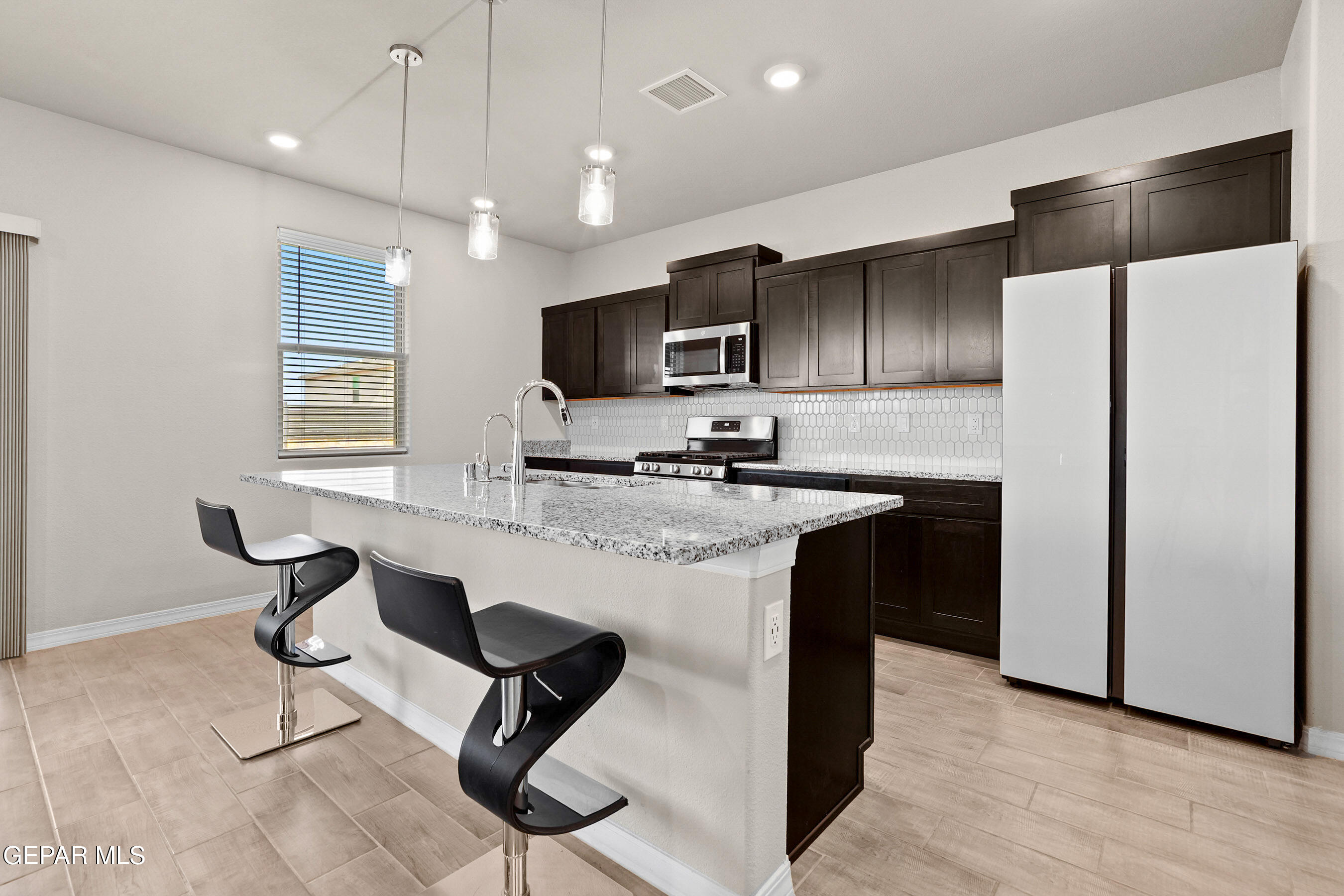 2383 ENCHANTED CROWN Lane