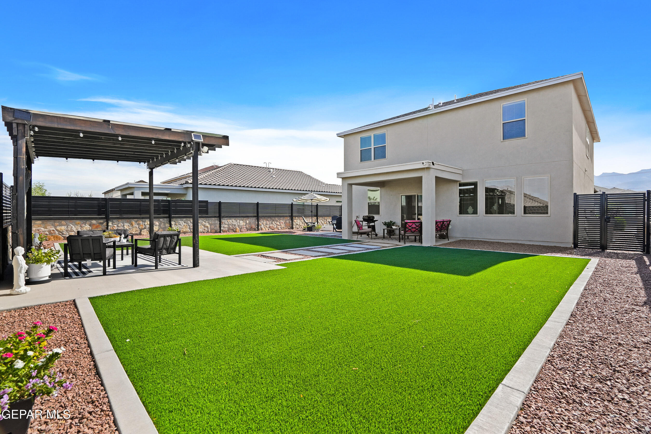 2383 ENCHANTED CROWN Lane