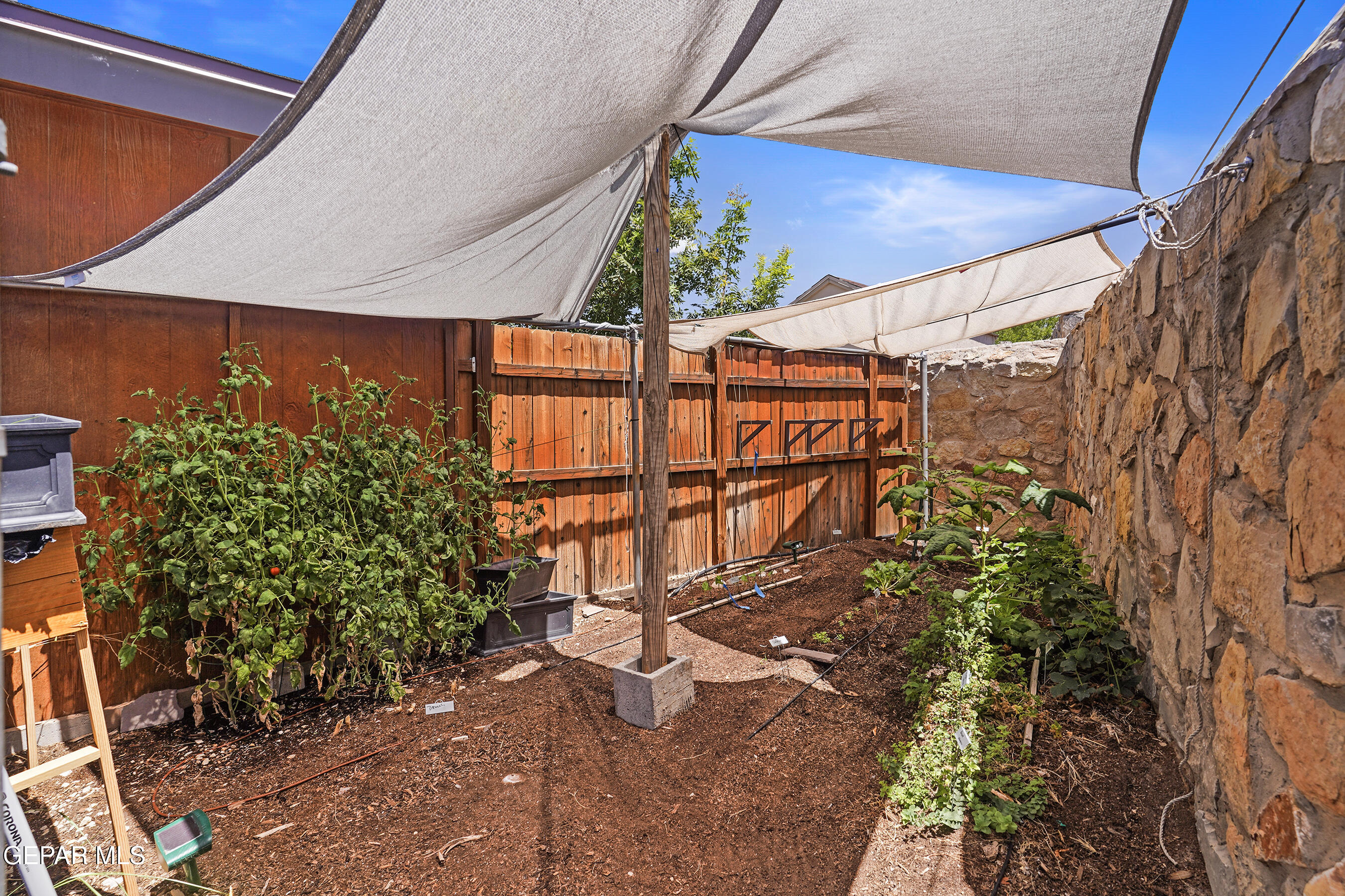 7416 RED CEDAR Drive
