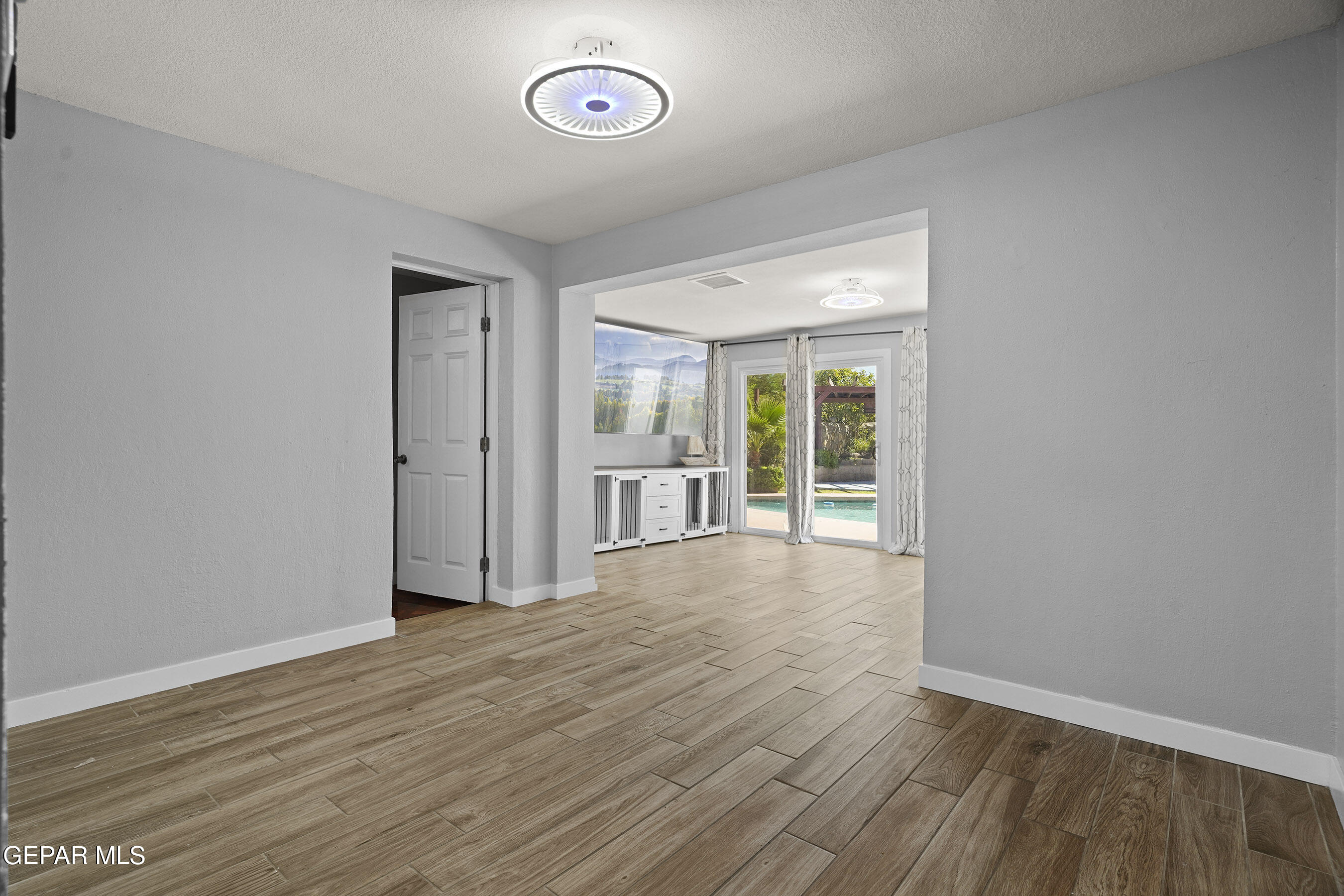 10233 SHARP Drive