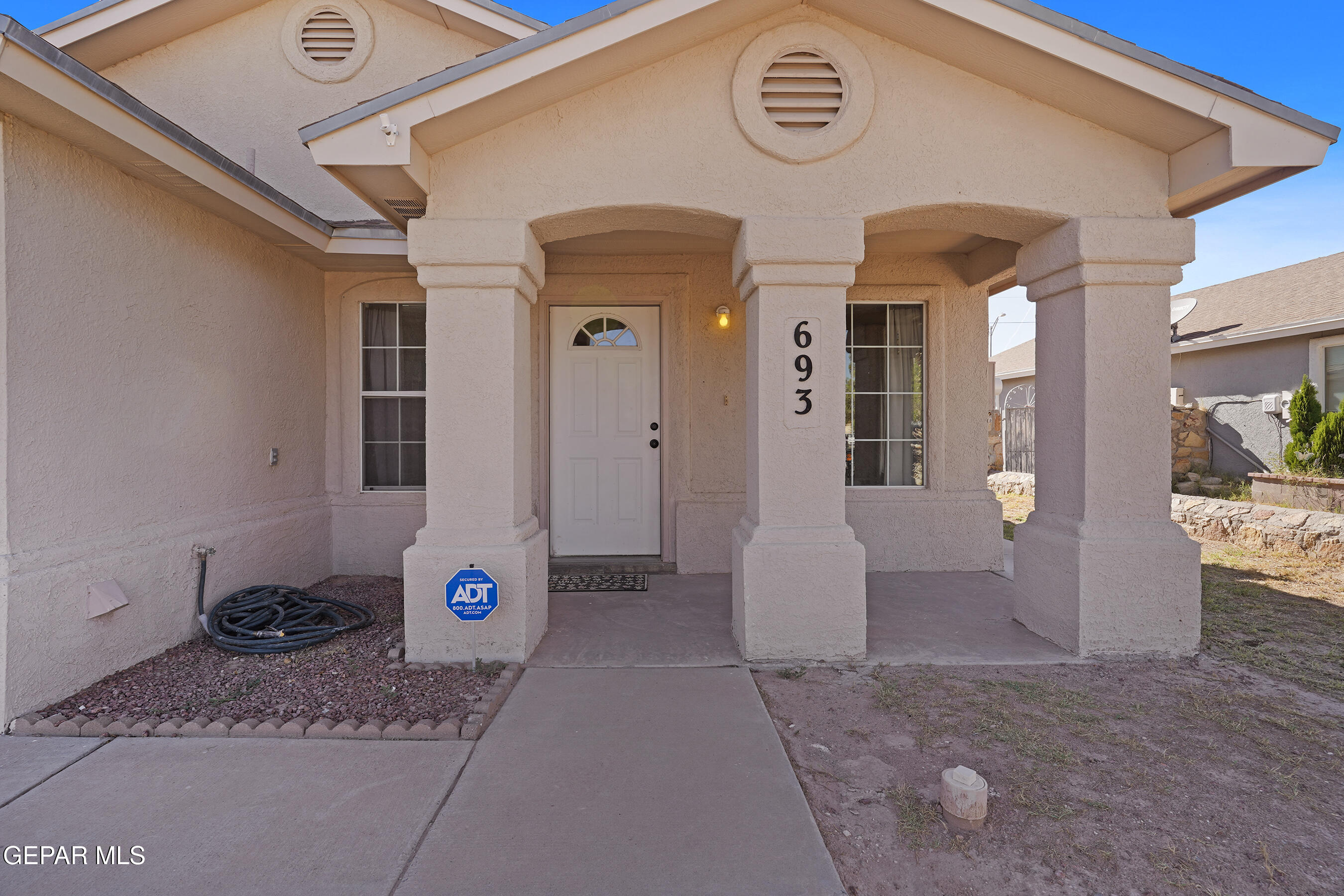 693 DESERT SAGE Drive