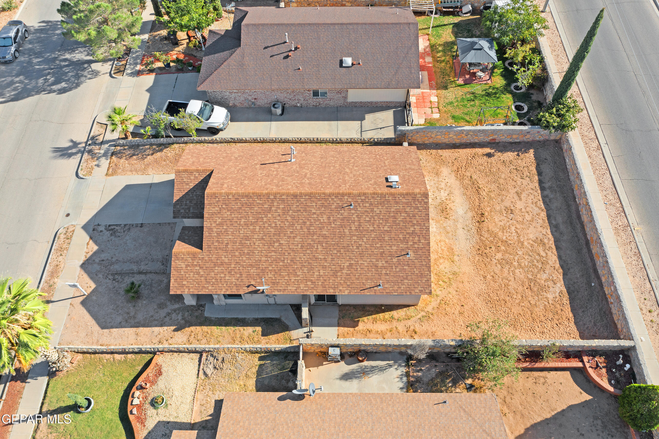 693 DESERT SAGE Drive