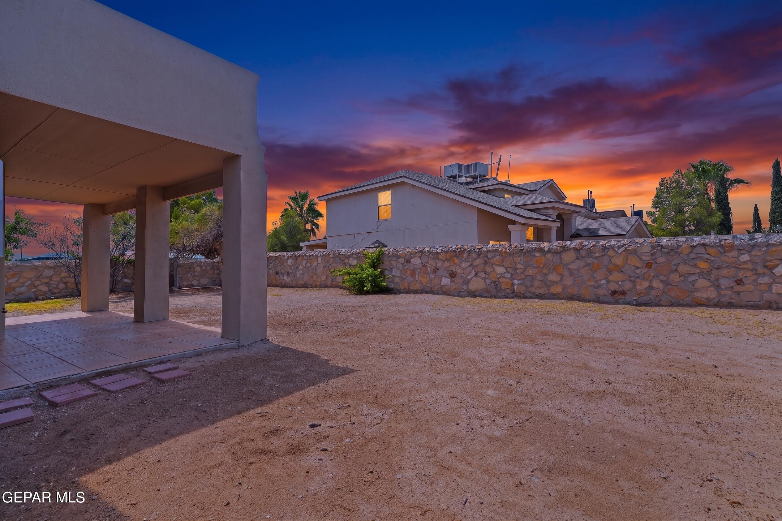 6139 Twilight View Way