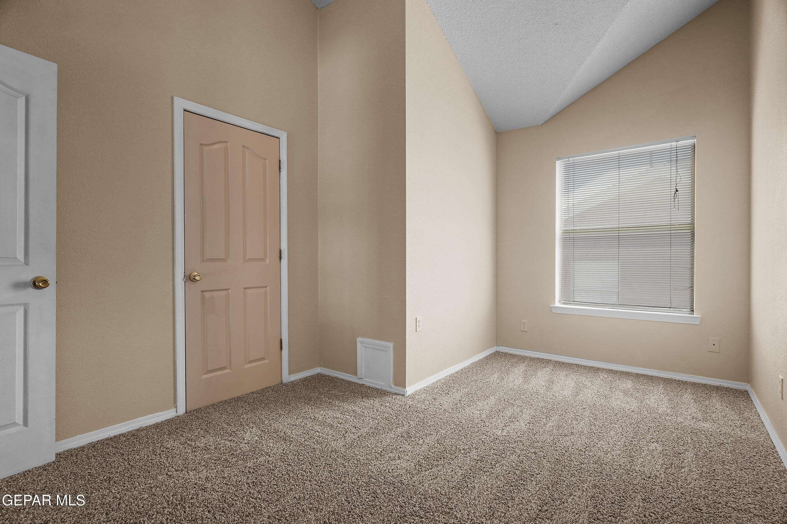 6139 Twilight View Way
